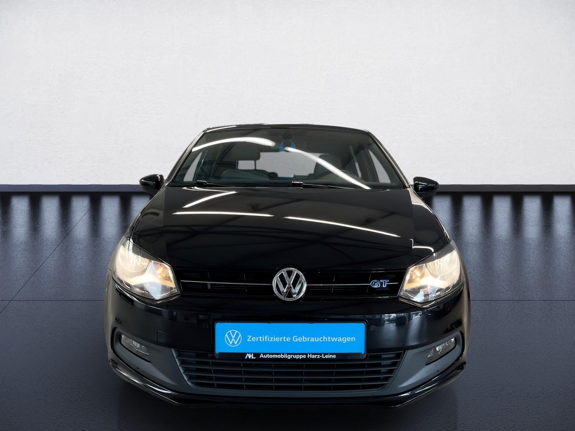 Polo BLUE GT TSI+ALU 17+EINPARKHILFE+SPORTFAHWERK+TEMPOMAT+RADIO+SPORTSITZE