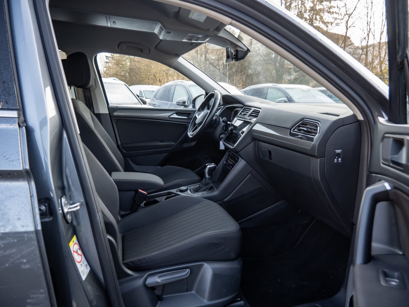 Tiguan Allspace LIFE TDI DSG 4MOTION+ALU 18+AHK+ACC+LED+NAVI+KLIMA+ELK HECKKLAPPE+EINPAR