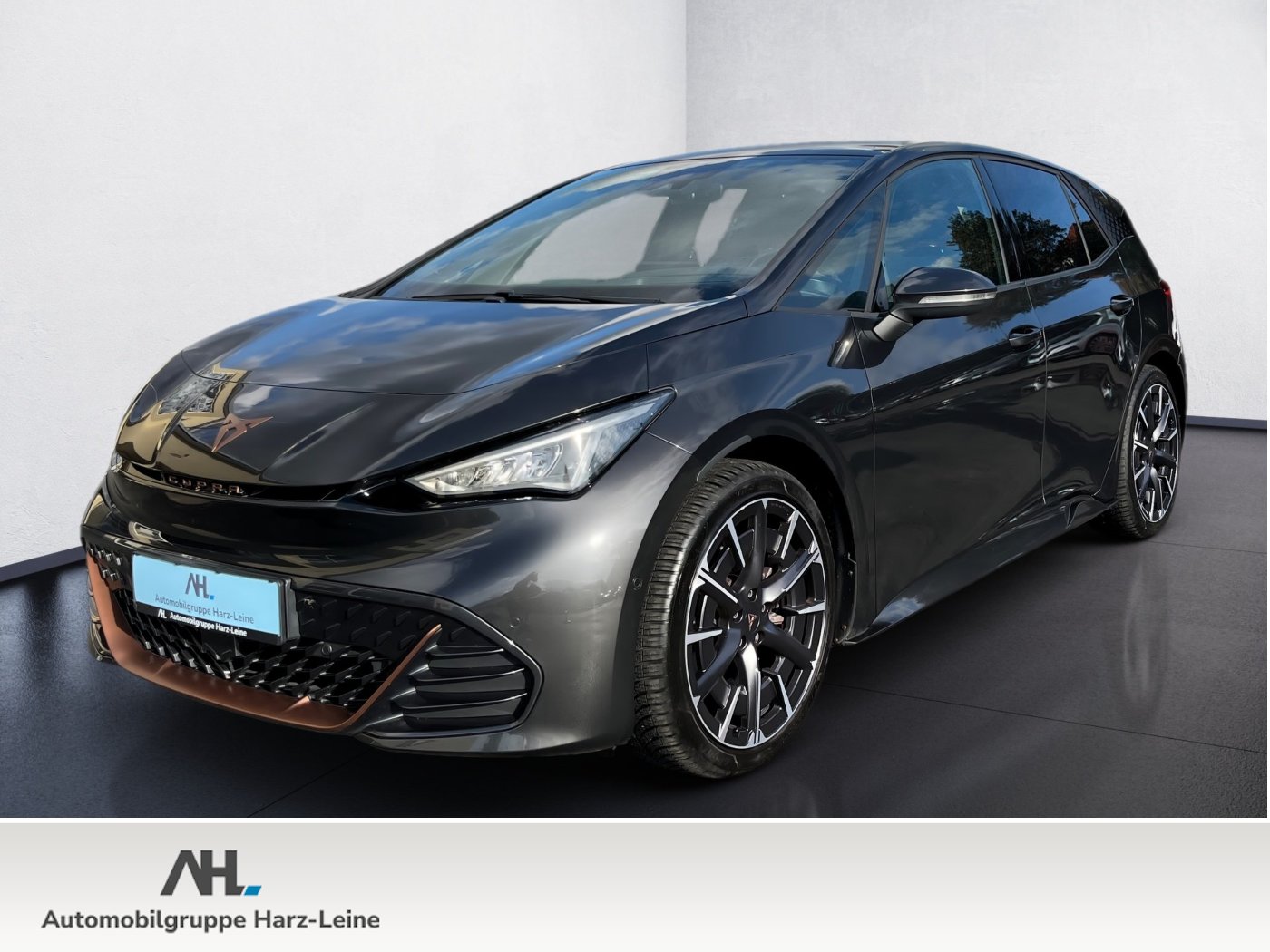 Born eBOOST+ALU 20+DCC+BEATS AUDIO+RÜCKFAHRKAMERA+AR-HUD+KEYLESS+ELK SITZE