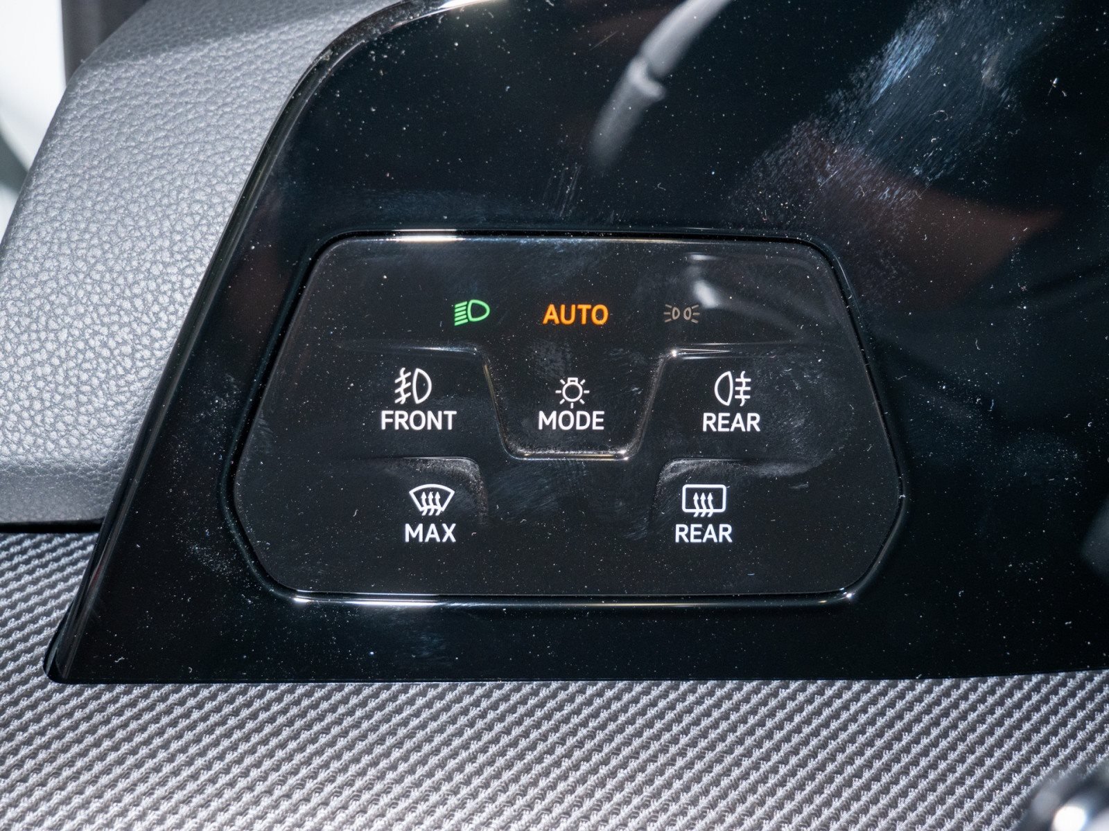 Golf GTI 2.0 l TSI OPF DSG 360 ACC AUT HUD Kam.