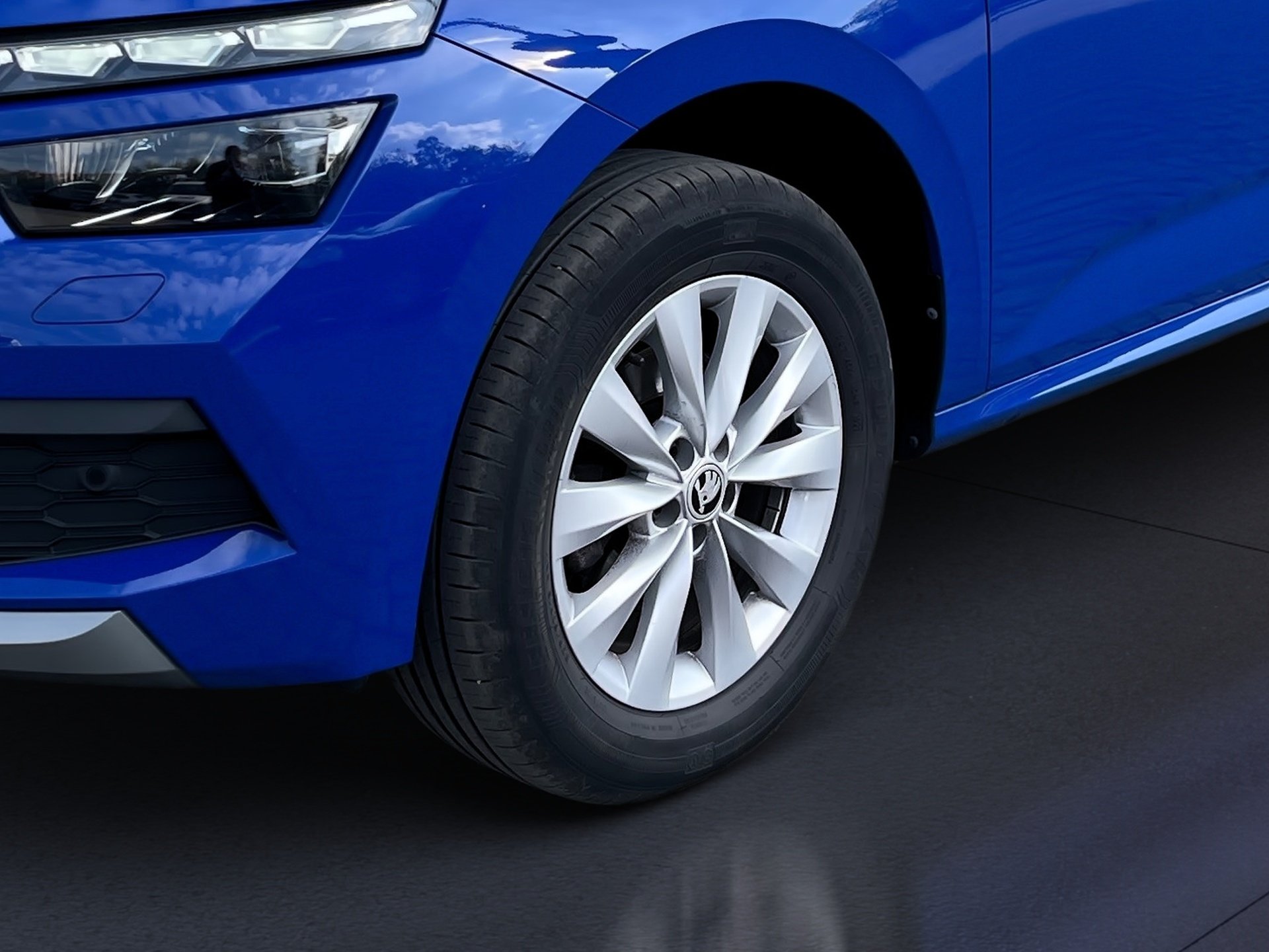 Kamiq AMBITION TSI+AHK+ALU 16+RÜCKFAHRKAMERA+SITZHEIZUNG+LED+KLIMA+SMART LINK