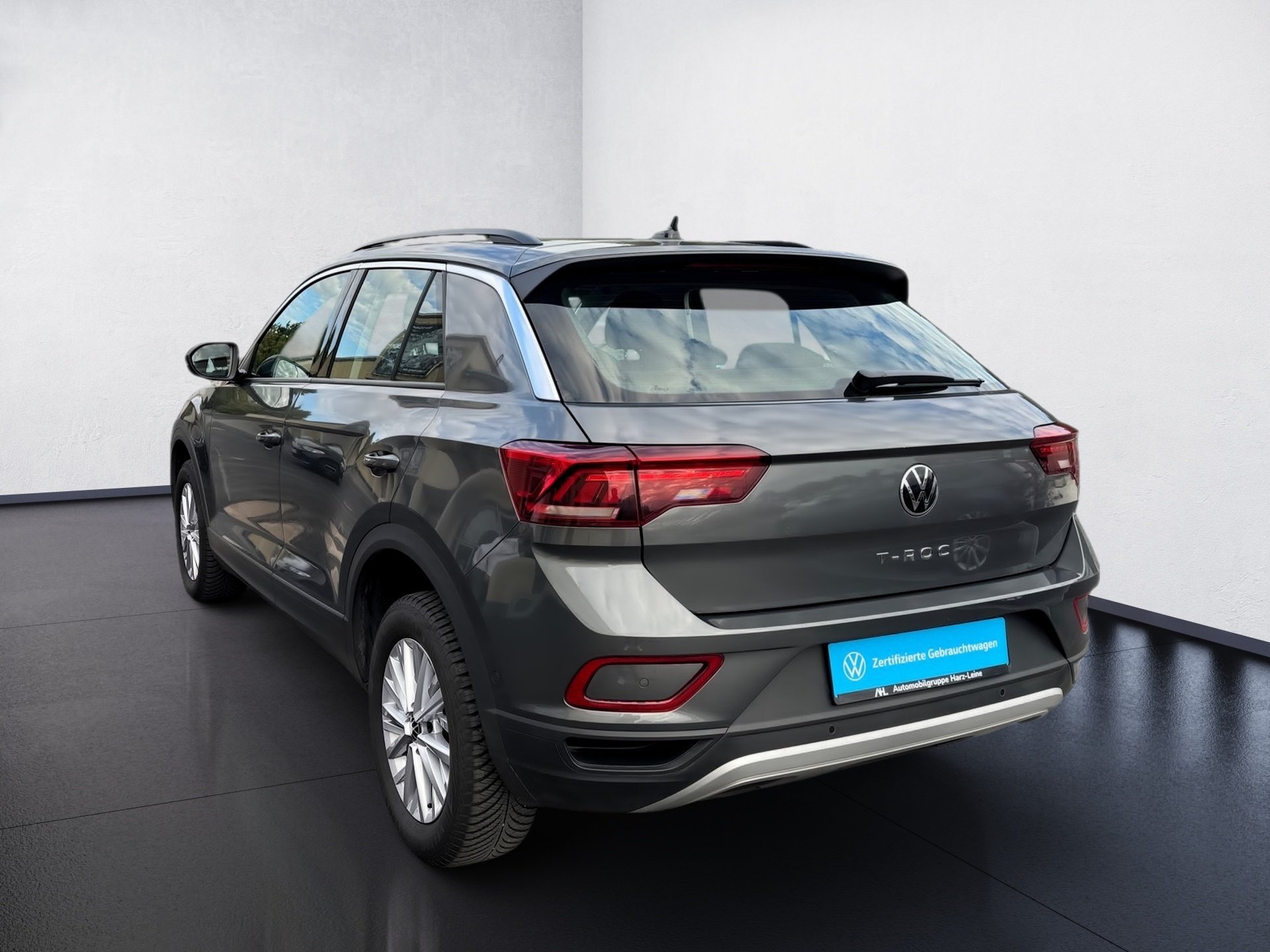 T-Roc LIFE TSI+ALU 16+AHK+PARK ASSIST+LED+APP CONNECT+KOMFORT+WINTERPAKET