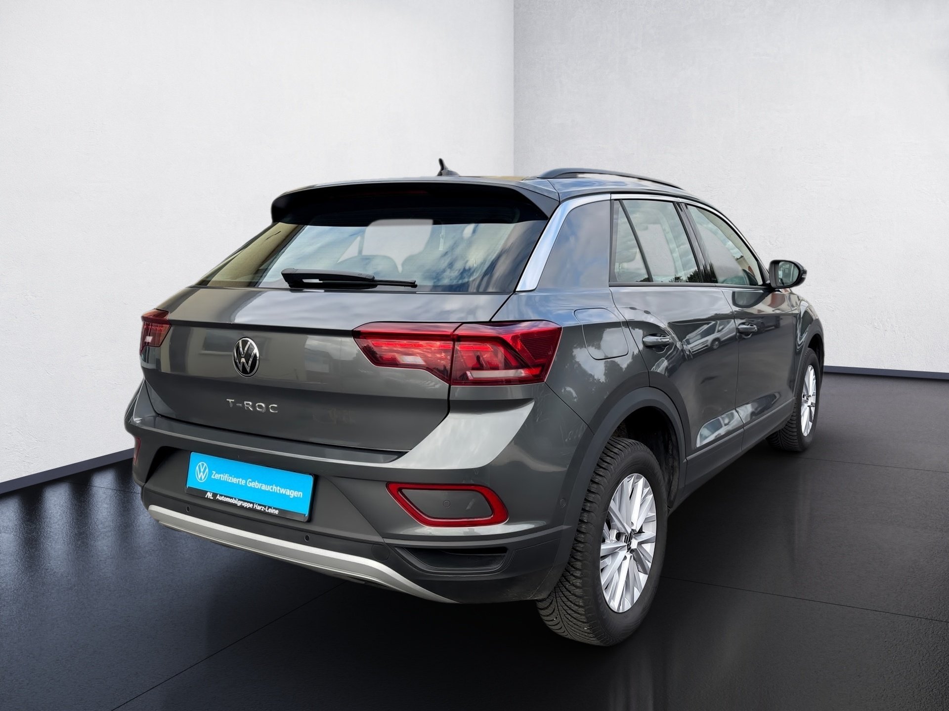 T-Roc LIFE TSI+ALU 16+AHK+PARK ASSIST+LED+APP CONNECT+KOMFORT+WINTERPAKET