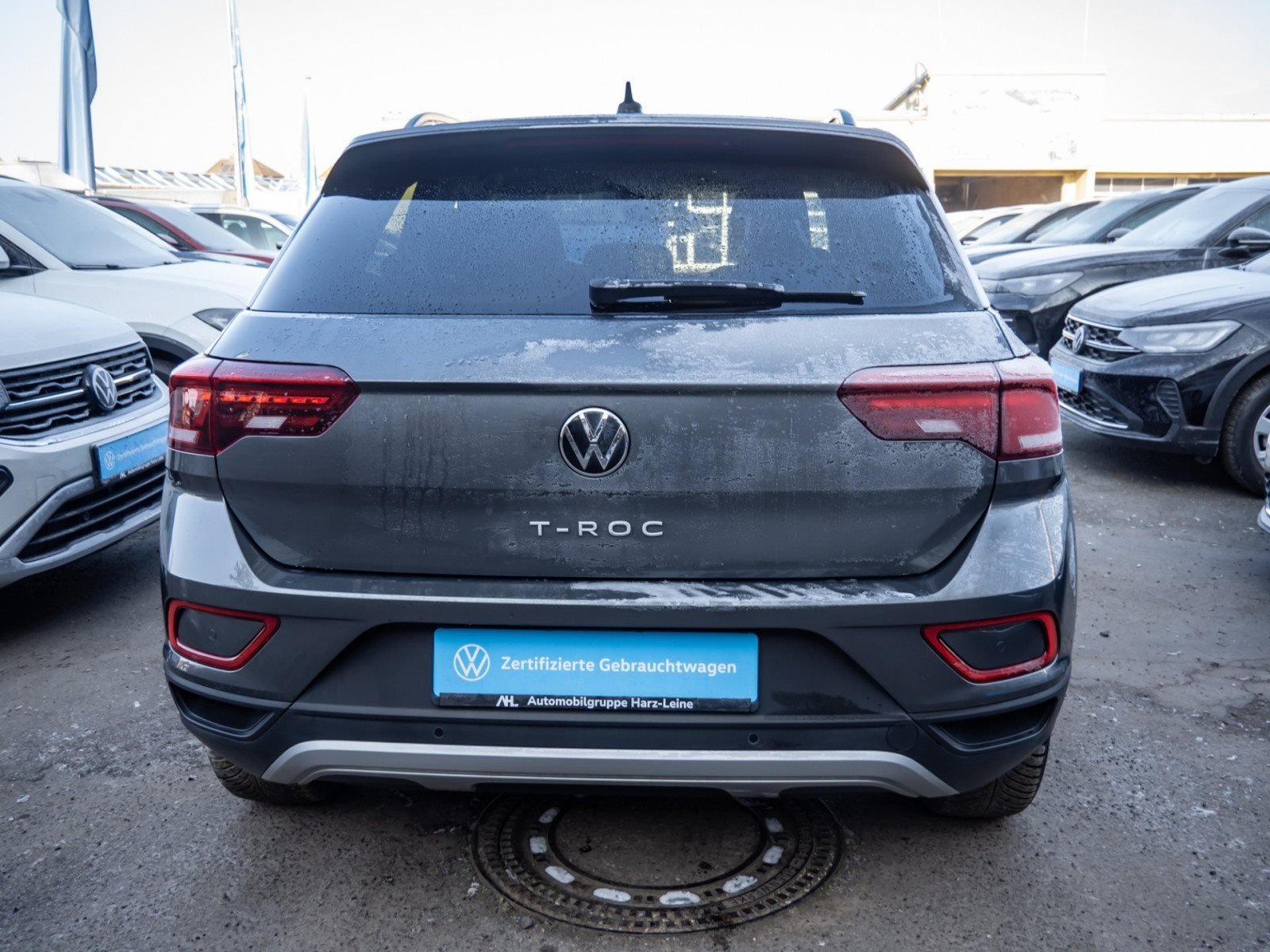 T-Roc LIFE TSI+ALU 16+KEYLESS+TRAVEL ASSIST+LED+KLIMA+APP CONNECT+SIDE ASSIST