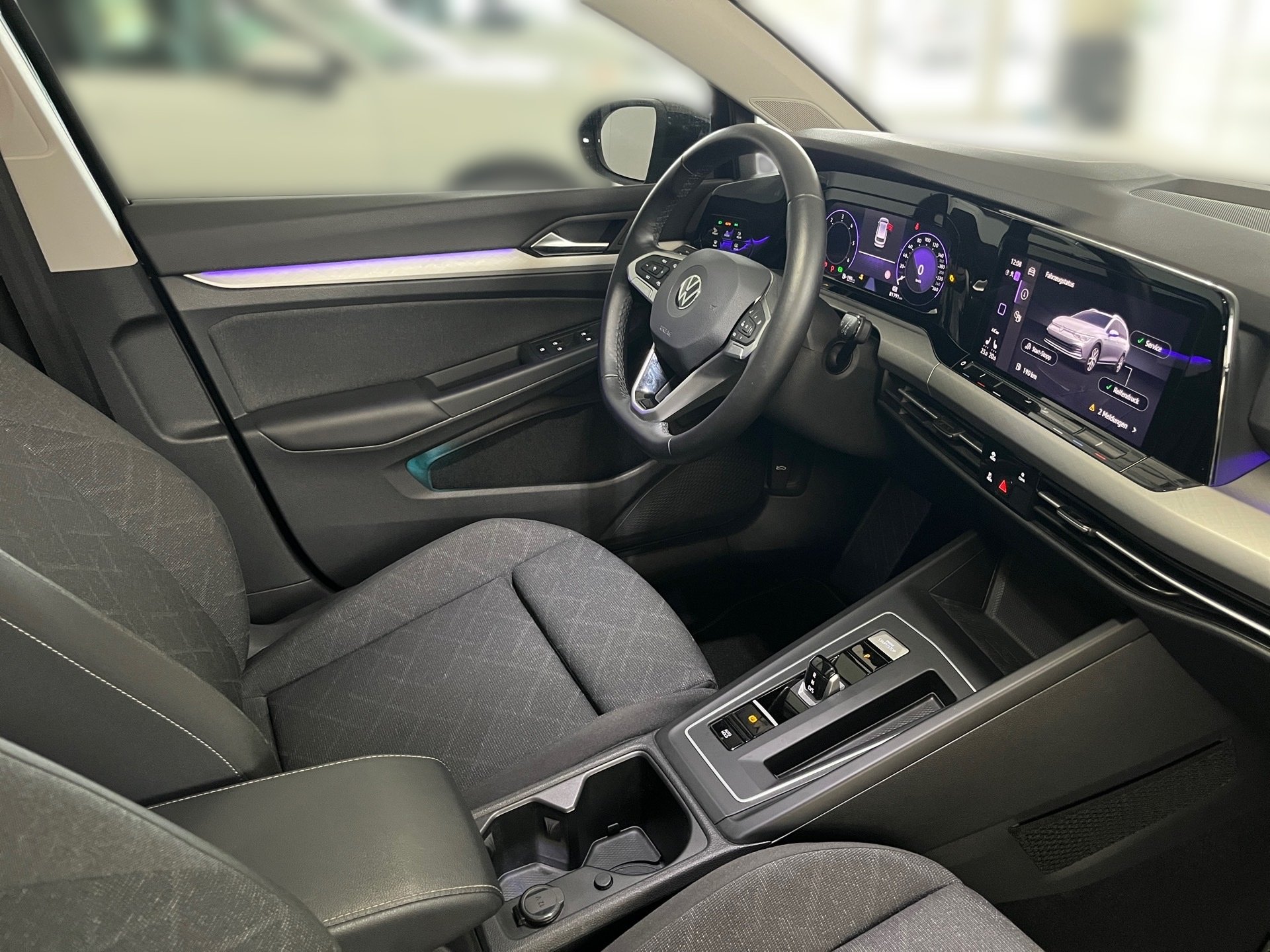 Golf VIII Variant LIFE TDI DSG+ALU 16+AHK+PANO+RÜCKFAHRKAMERA+ERGOACTIVE+TOP-PAKET+TRAVEL