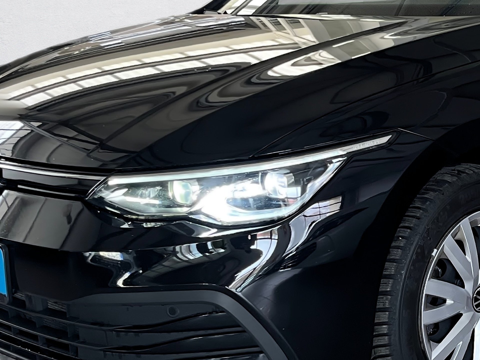 Golf VIII Variant LIFE TDI DSG+ALU 16+AHK+PANO+RÜCKFAHRKAMERA+ERGOACTIVE+TOP-PAKET+TRAVEL