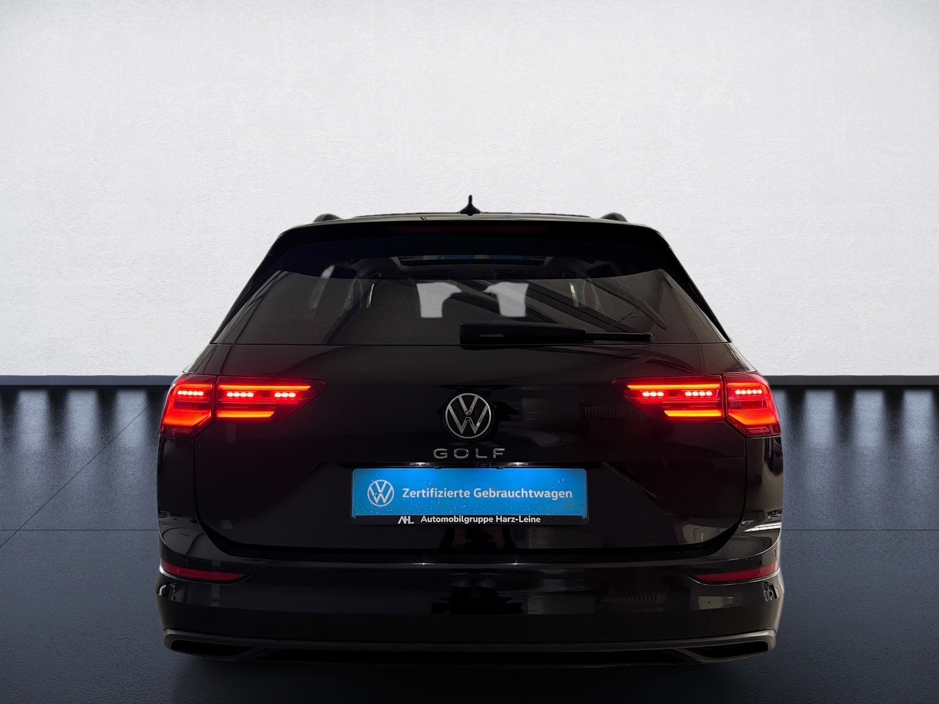 Golf VIII Variant LIFE TDI DSG+ALU 16+AHK+PANO+RÜCKFAHRKAMERA+ERGOACTIVE+TOP-PAKET+TRAVEL