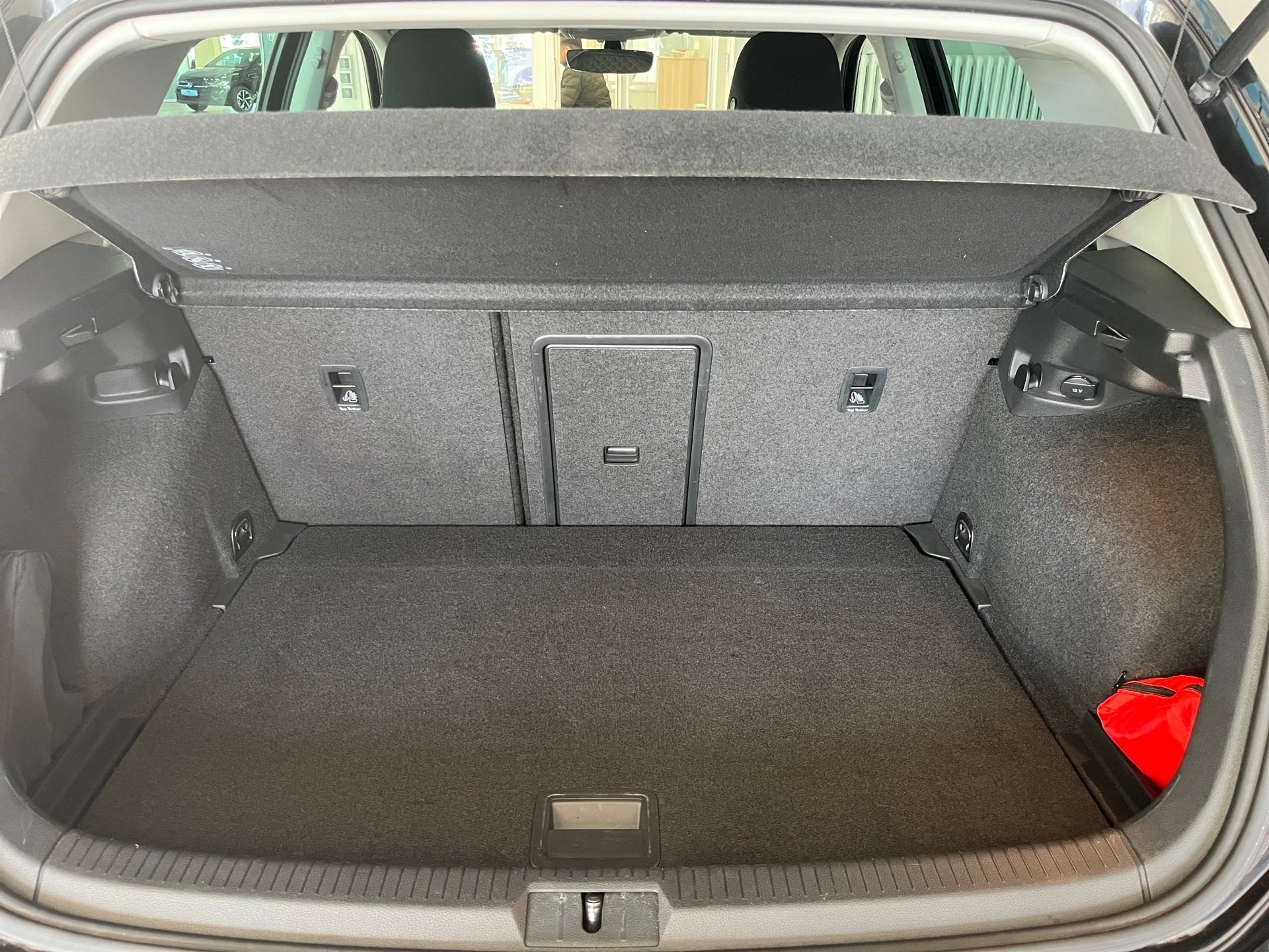 Golf VII JOIN TSI+ALU 16+SITZHEIZUNG+NAVI+EINPARKHILFE+KLIMA+USB+FRONT ASSIST