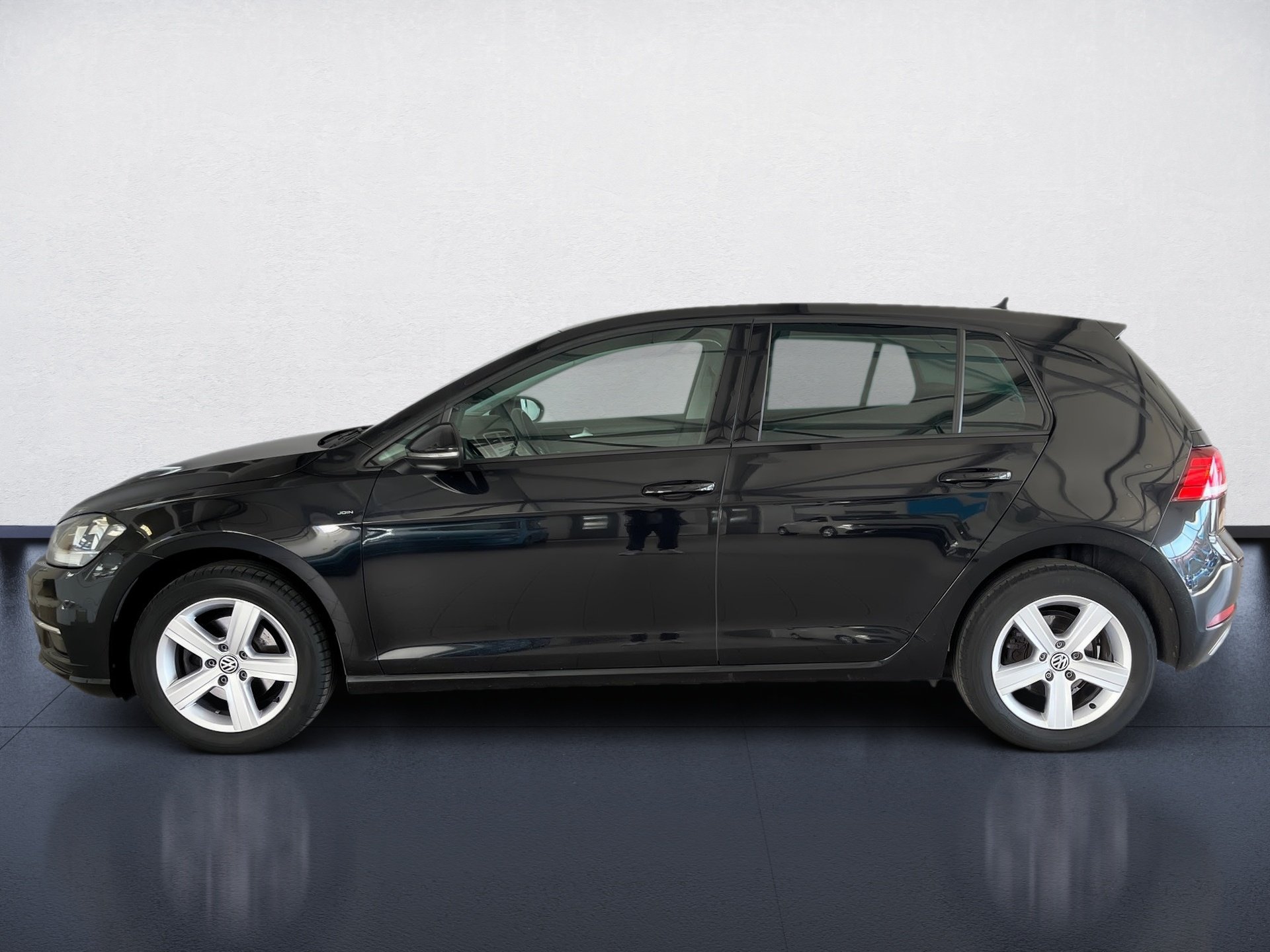 Golf VII JOIN TSI+ALU 16+SITZHEIZUNG+NAVI+EINPARKHILFE+KLIMA+USB+FRONT ASSIST