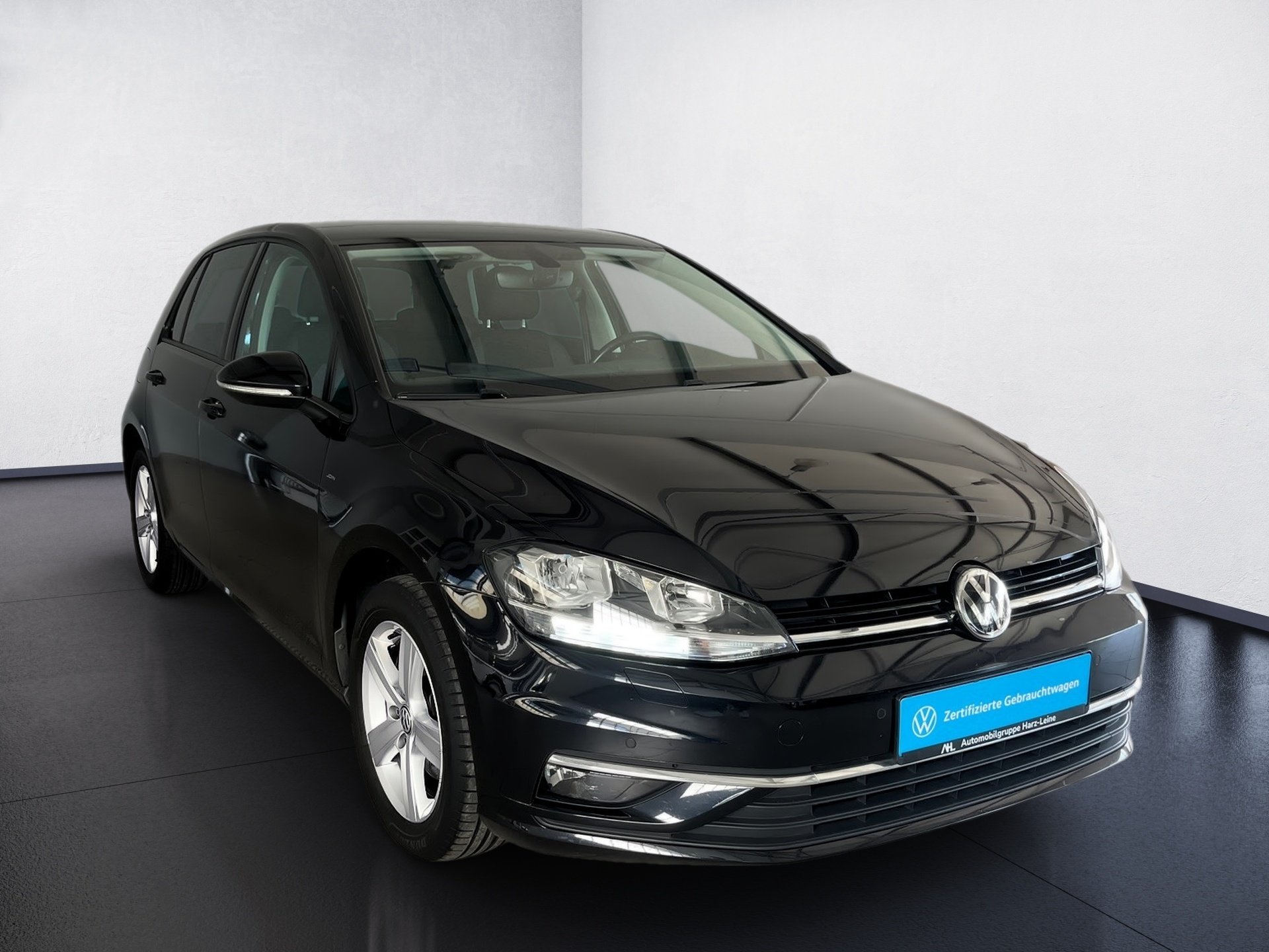 Golf VII JOIN TSI+ALU 16+SITZHEIZUNG+NAVI+EINPARKHILFE+KLIMA+USB+FRONT ASSIST