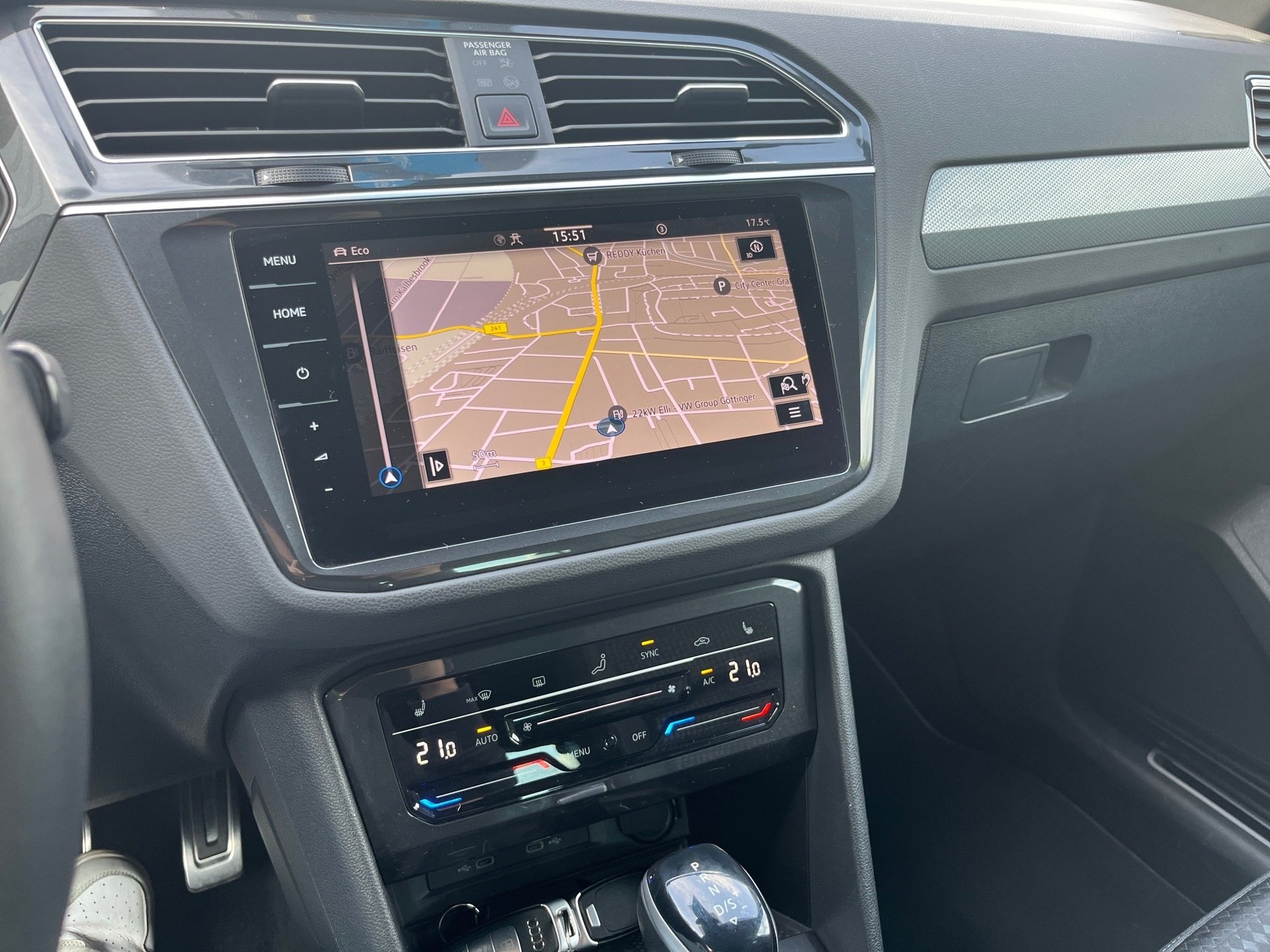 Tiguan LIFE TSI DSG+ALU 18+360° KAMERA+NAVI PRO+HARMAN/KARDON+LED-MATRIX+KEYLES