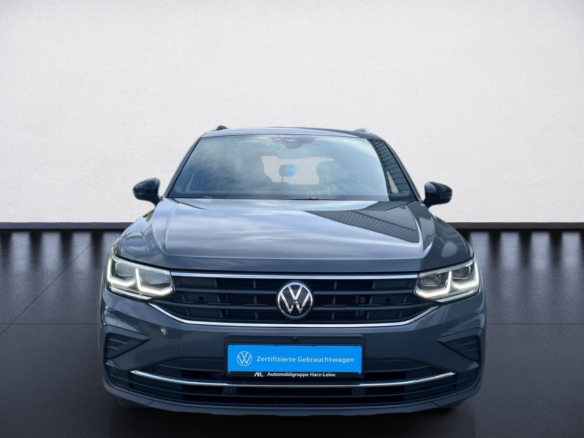Tiguan LIFE TSI DSG+ALU 18+360° KAMERA+NAVI PRO+HARMAN/KARDON+LED-MATRIX+KEYLES