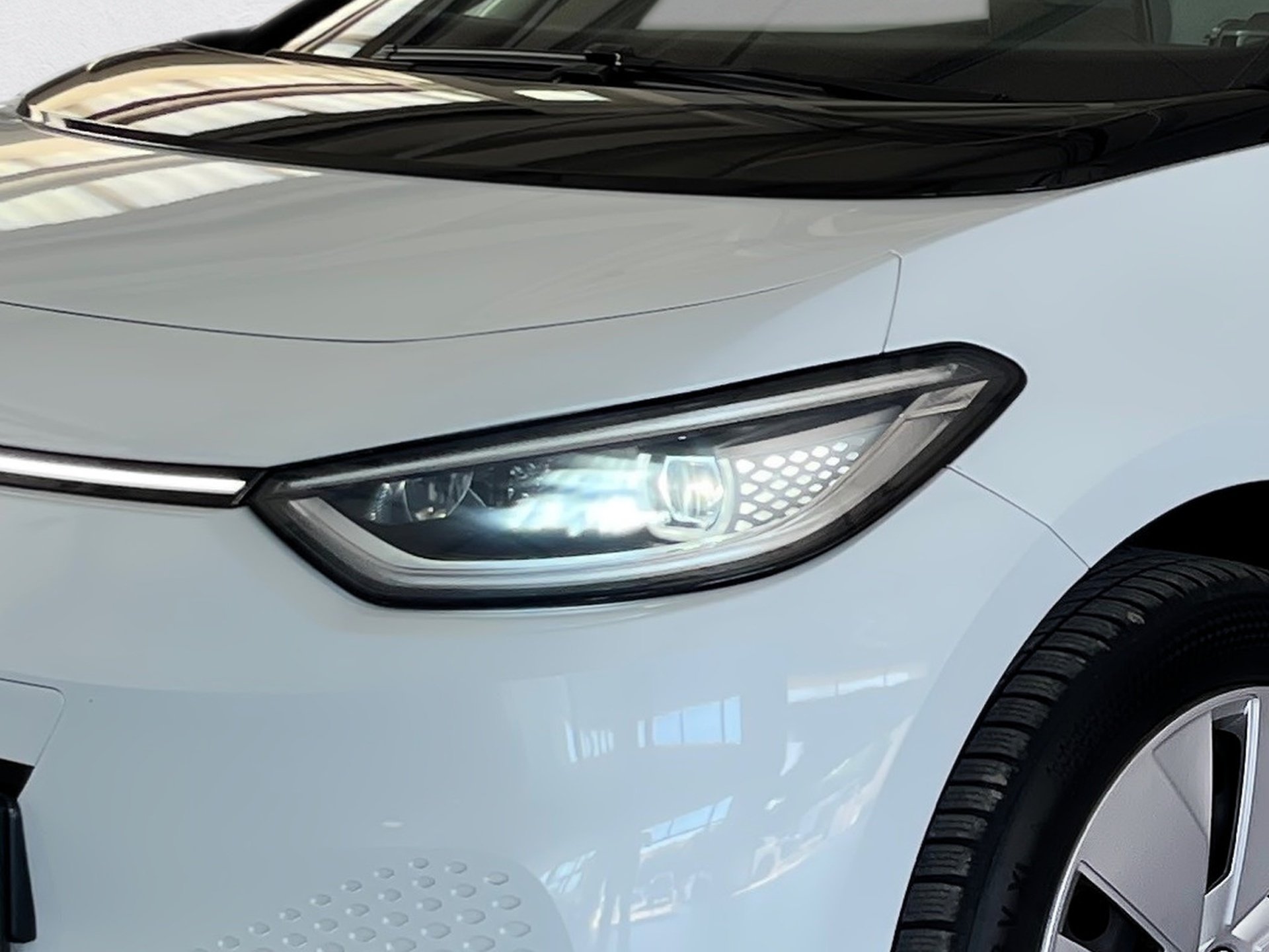 ID.3 PRO PERFORMANCE BUSINESS+RÜCKFAHRKAMERA+KEYLESS+NAVI PRO+LED-MATRIX+KLIMA