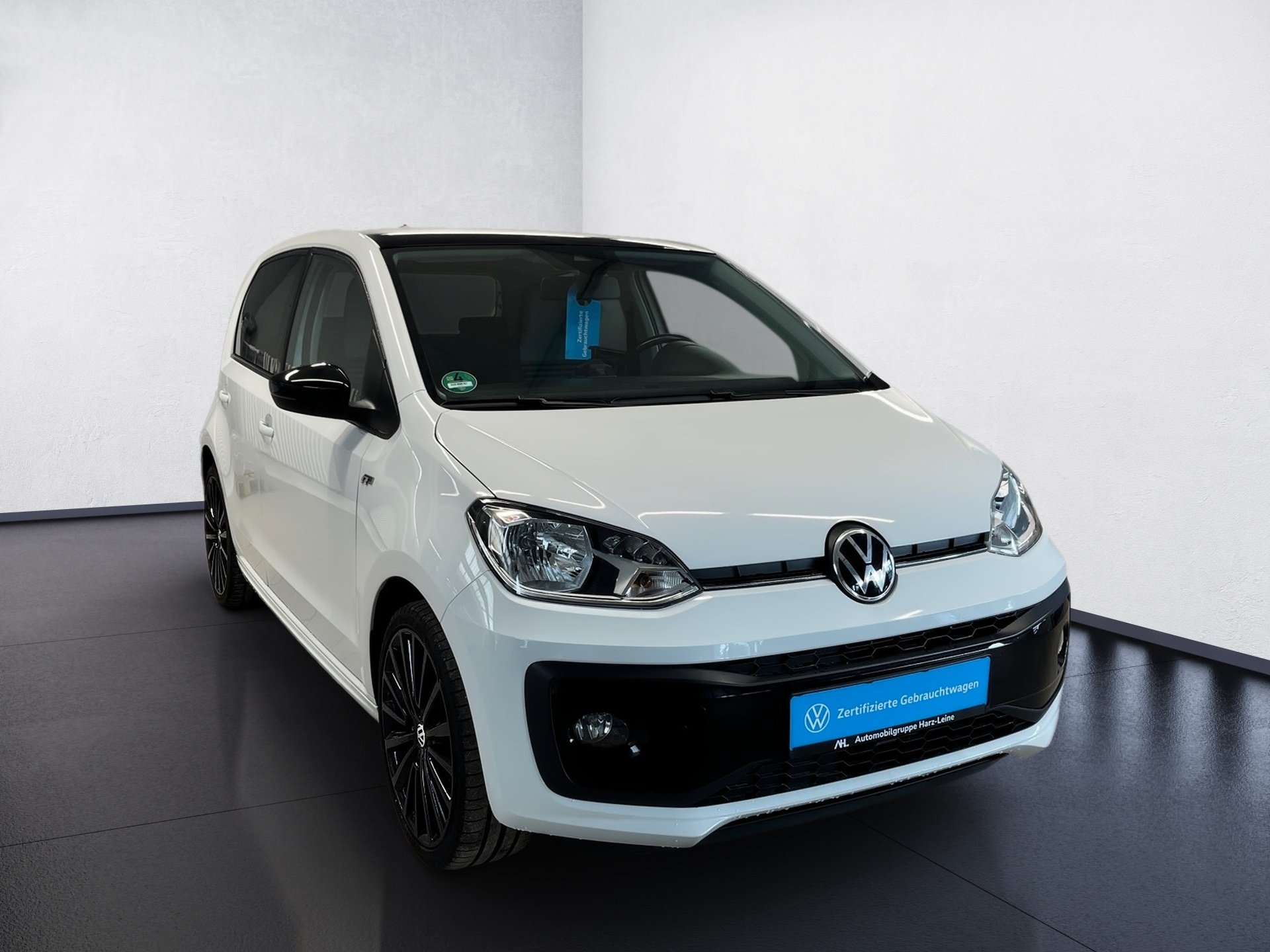 up! R-LINE+ALU 17+RÜCKFAHRKAMERA+WINTERPAKET+KLIMA+SPORTFAHRWERK+EINPARKHILF