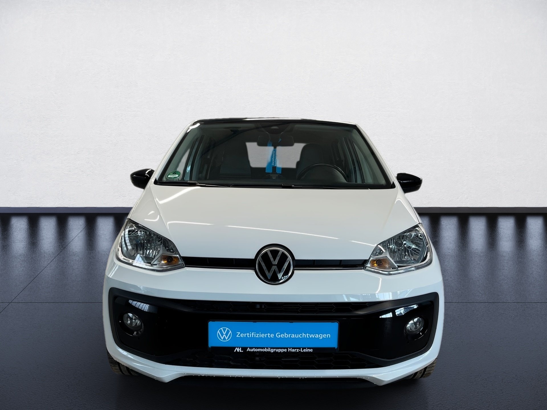 up! R-LINE+ALU 17+RÜCKFAHRKAMERA+WINTERPAKET+KLIMA+SPORTFAHRWERK+EINPARKHILF