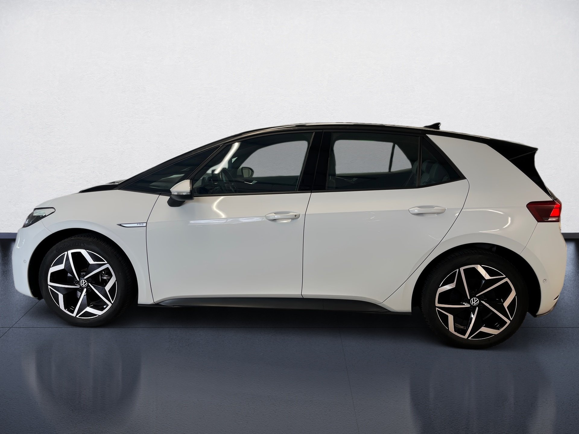 ID.3 PRO PERFORMANCE+ALU 19+RÜCKFAHRKAMERA+AR HUD+KEYLESS+WÄRMEPUMPE+NAVI+ACC