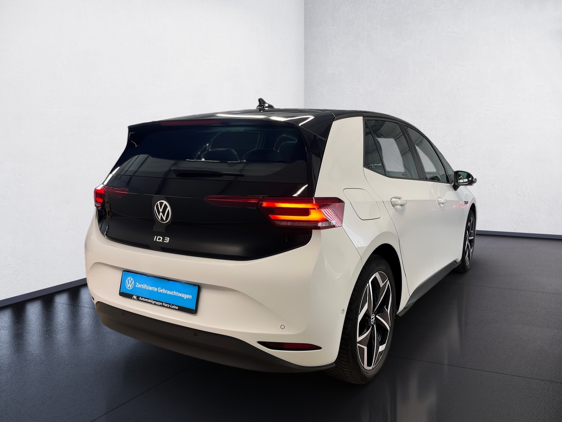 ID.3 PRO PERFORMANCE+ALU 19+RÜCKFAHRKAMERA+AR HUD+KEYLESS+WÄRMEPUMPE+NAVI+ACC