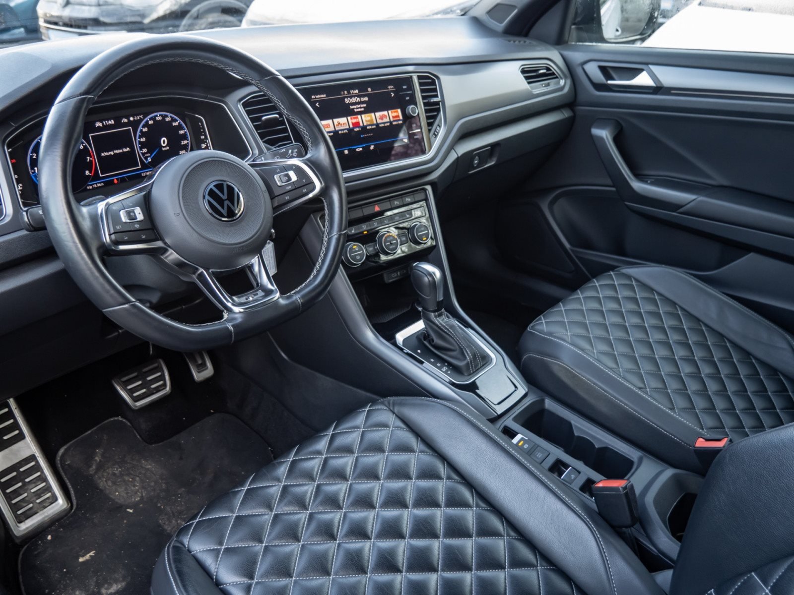 T-Roc Cabriolet R-LINE TSI DSG+ALU 19+LEDER+LED+RÜCKFAHRKAMERA+ACC+SPORTFAHRWERK+KLIMA