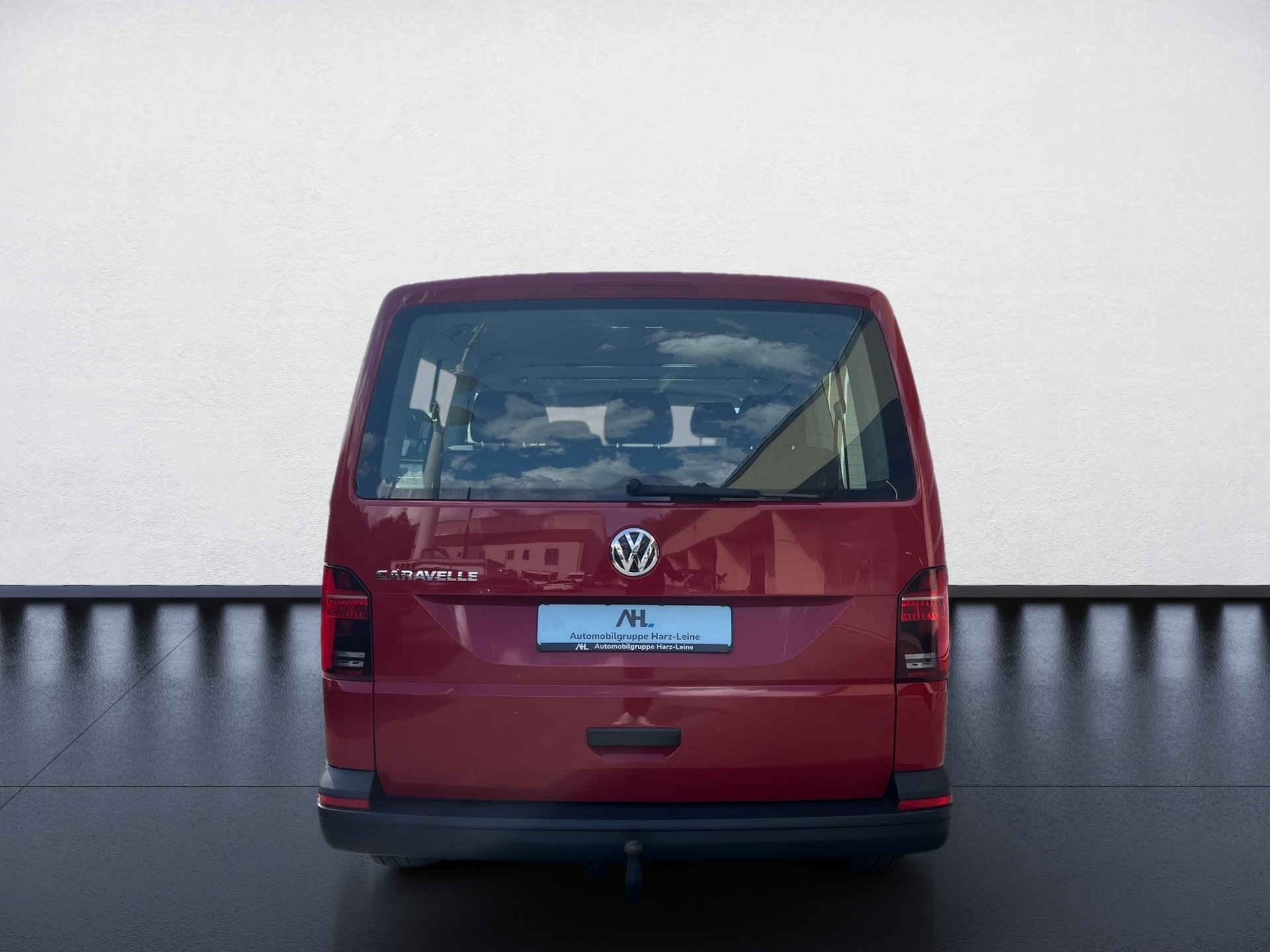 T7 Caravelle TRENDLINE TDI+AHK+8 SITZER+NAVI+LED+KLIMA+APP CONNECT+SPRACHBEDIENUNG