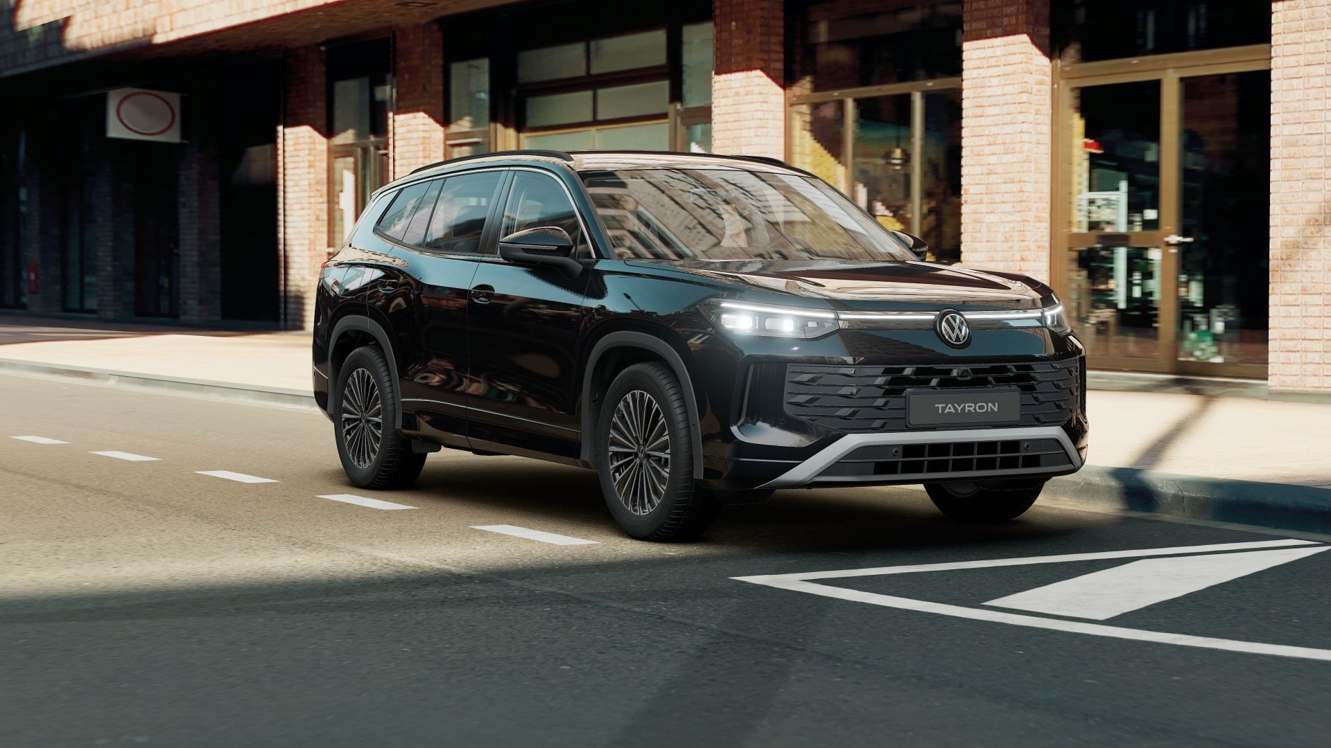 Tayron LIFE TDI DSG 4MOTION+AHK+ALU 18+7-SITZER+DCC PRO+360° KAMERA+HD-MATRIX