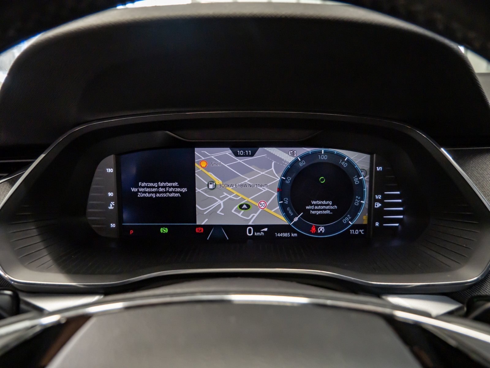 Octavia Combi STYLE TDI DSG+AHK+ALU 17+STANDHEIZUNG+RÜCKFAHRKAMERA+HUD+NAVI+PARK ASSIS