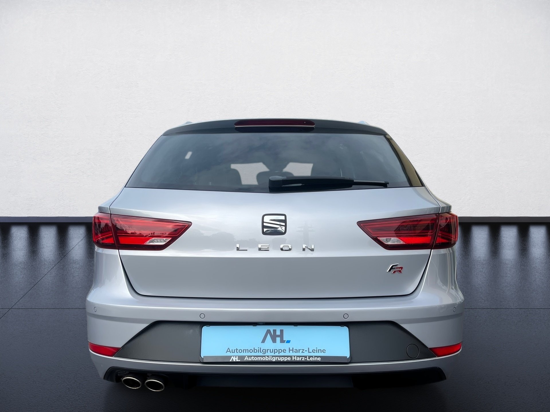 Leon SPORTSTOURER FR+ALU 18+RÜCKFAHRKAMERA+ACC+DCC+LED+NAVI