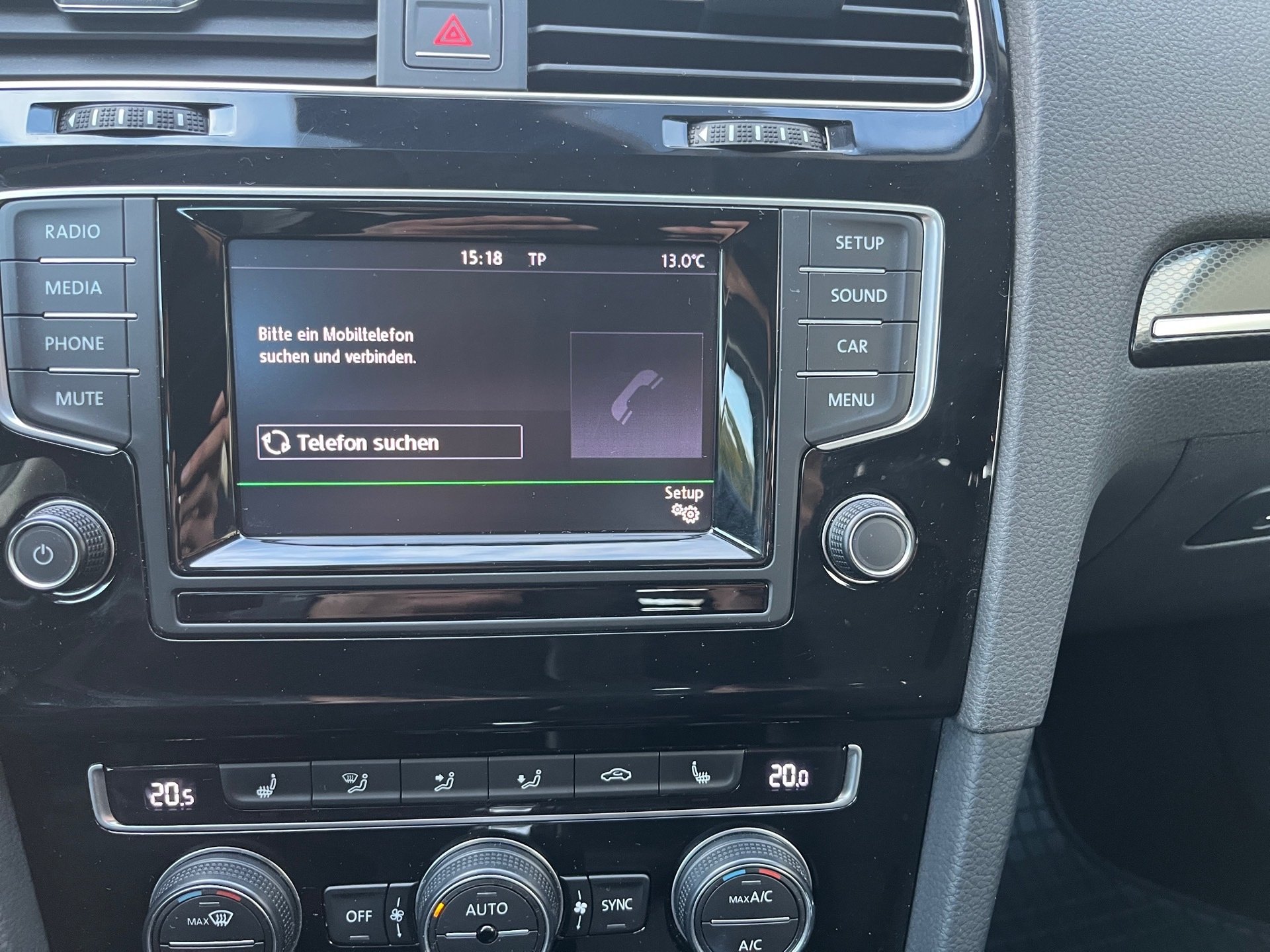 Golf VII Variant HIGHLINE TSI DSG+ALU 16+RÜCKFAHRKAMERA+ACC+EINPARKHILFE+KLIMA+RADIO