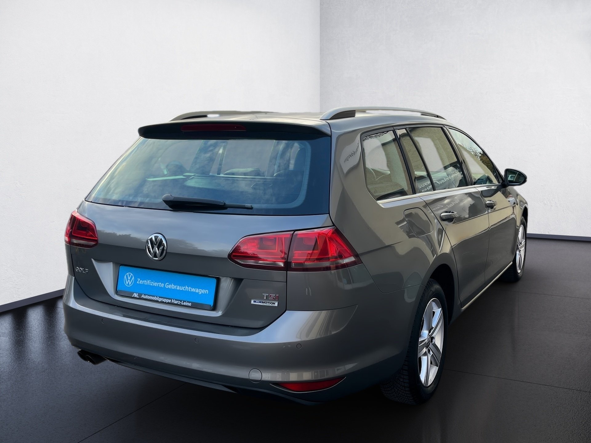 Golf VII Variant HIGHLINE TSI DSG+ALU 16+RÜCKFAHRKAMERA+ACC+EINPARKHILFE+KLIMA+RADIO