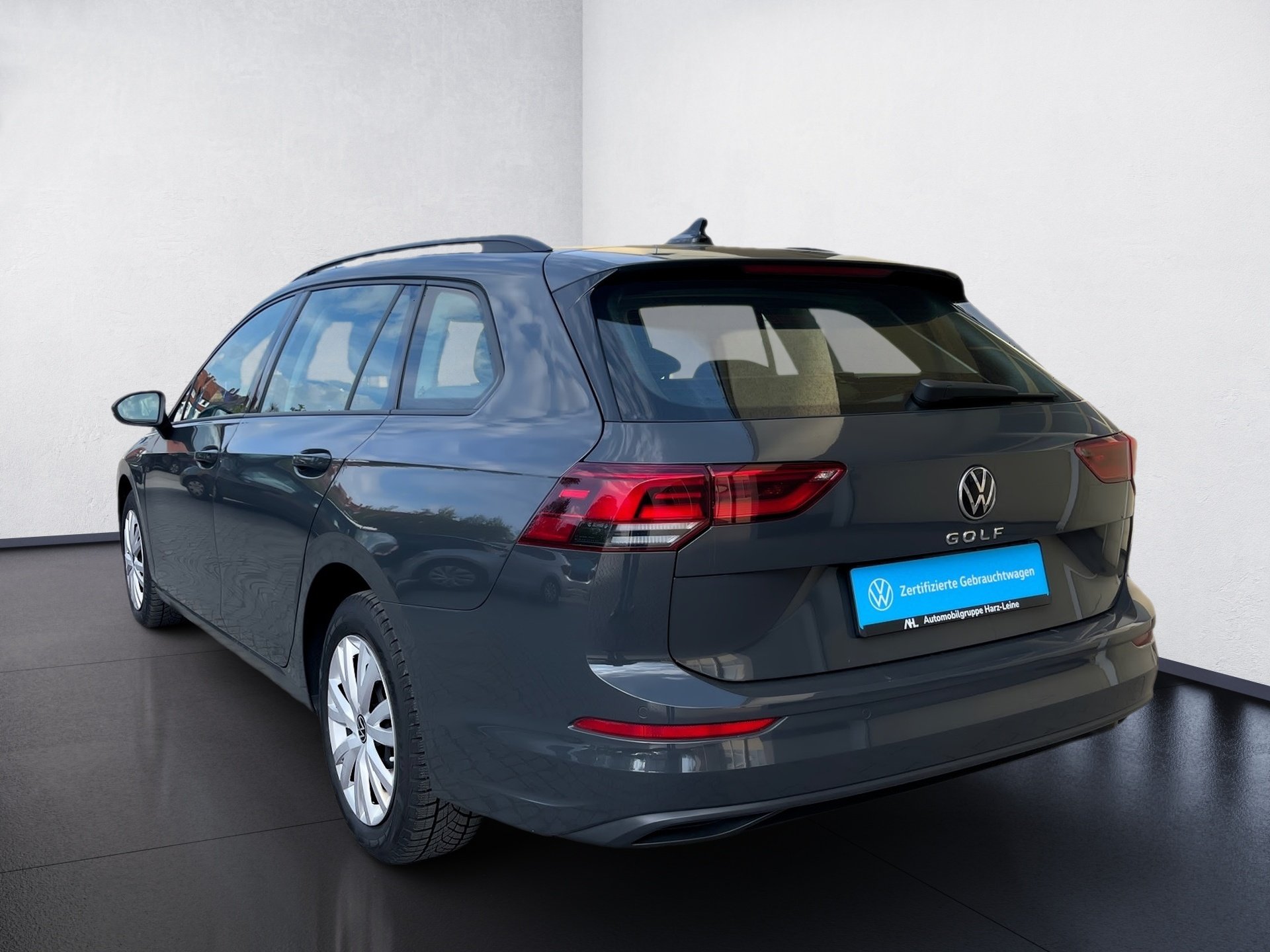 Golf VIII Variant LIFE TDI DSG+ALU 16+TRAVEL ASSIST+NAVI+LED+APP CONNECT+BUSINESS-PAKET+KL