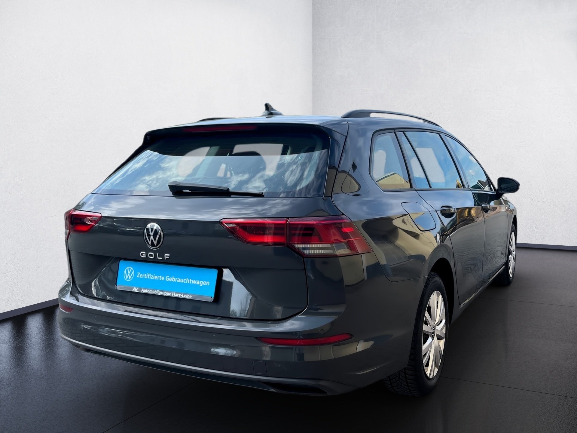 Golf VIII Variant LIFE TDI DSG+ALU 16+TRAVEL ASSIST+NAVI+LED+APP CONNECT+BUSINESS-PAKET+KL