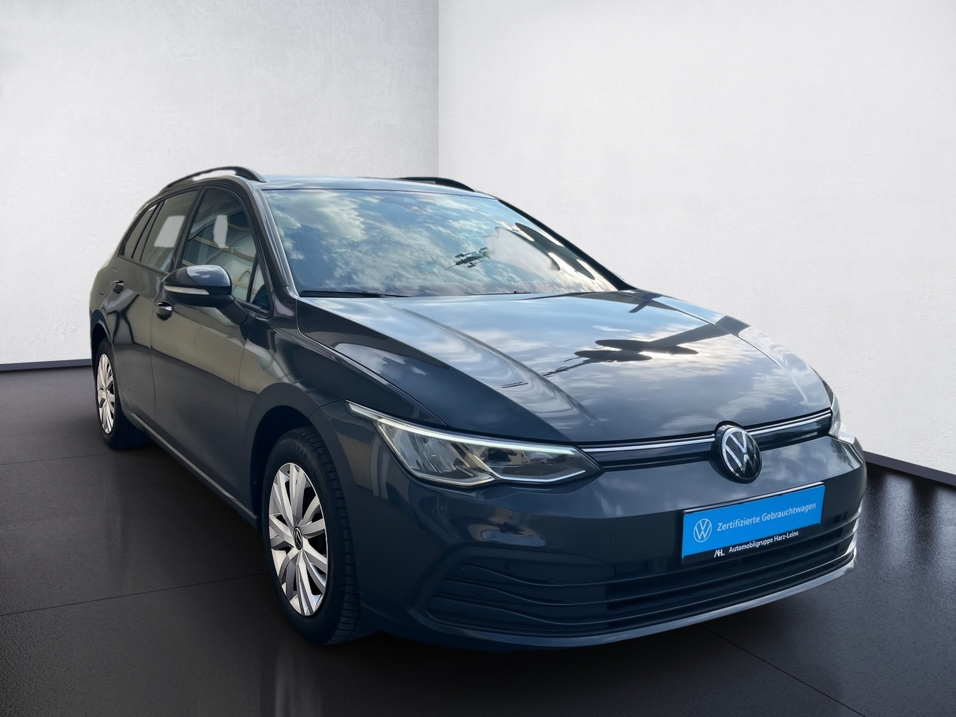 Golf VIII Variant LIFE TDI DSG+ALU 16+TRAVEL ASSIST+NAVI+LED+APP CONNECT+BUSINESS-PAKET+KL