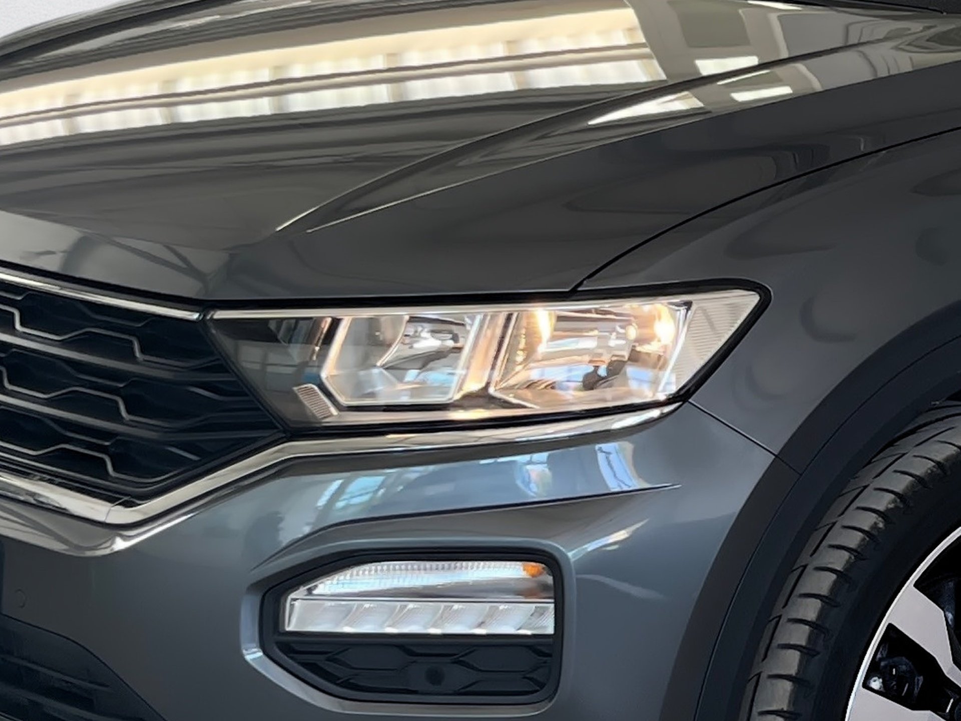 T-ROC SPORT TSI DSG+ALU 19+AHK+NAVI+EINPARKHILFE+SITZHEIZUNG+WINTERPAKET+KLIMA