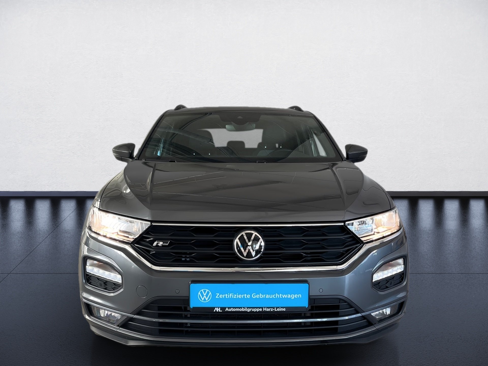 T-ROC SPORT TSI DSG+ALU 19+AHK+NAVI+EINPARKHILFE+SITZHEIZUNG+WINTERPAKET+KLIMA