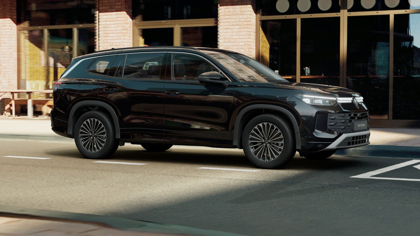 Tayron LIFE TDI DSG 4MOTION+AHK+ALU 18+360° KAMERA+7-SITZER+DCC PRO+TRAVEL ASSI