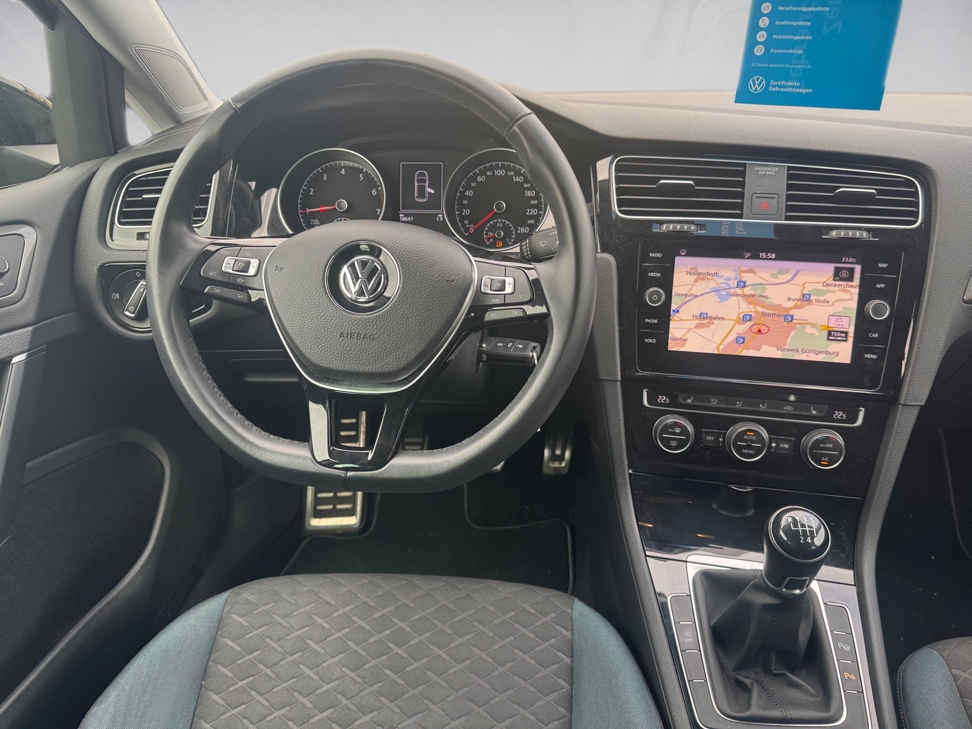 Golf VIII IQ-DRIVE+TSI+R-LINE SPORTPAKET+LED+NAVI+SITZHEIZUNG+ACC+PAARK ASSIST+TELEF
