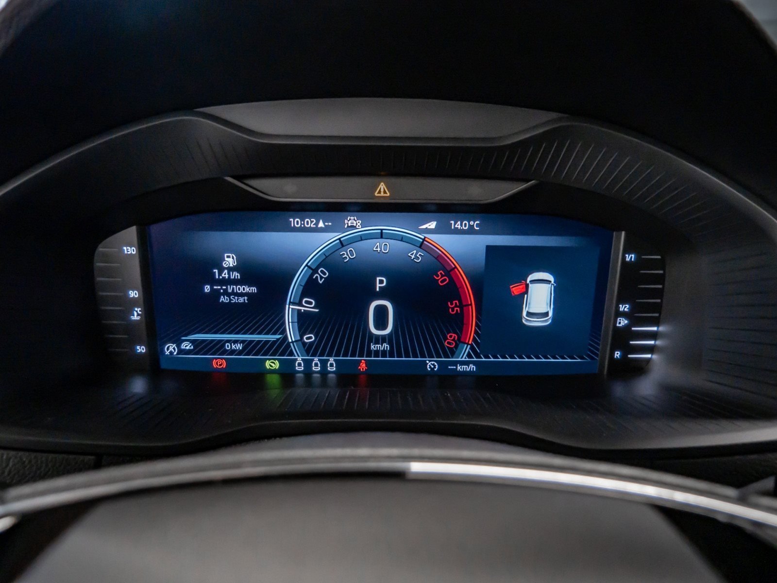 Karoq SPORTLINE TDI DSG 4x4+ALU 19+DCC+NAVI+LED-MATRIX+SMART LINK+KLIMA