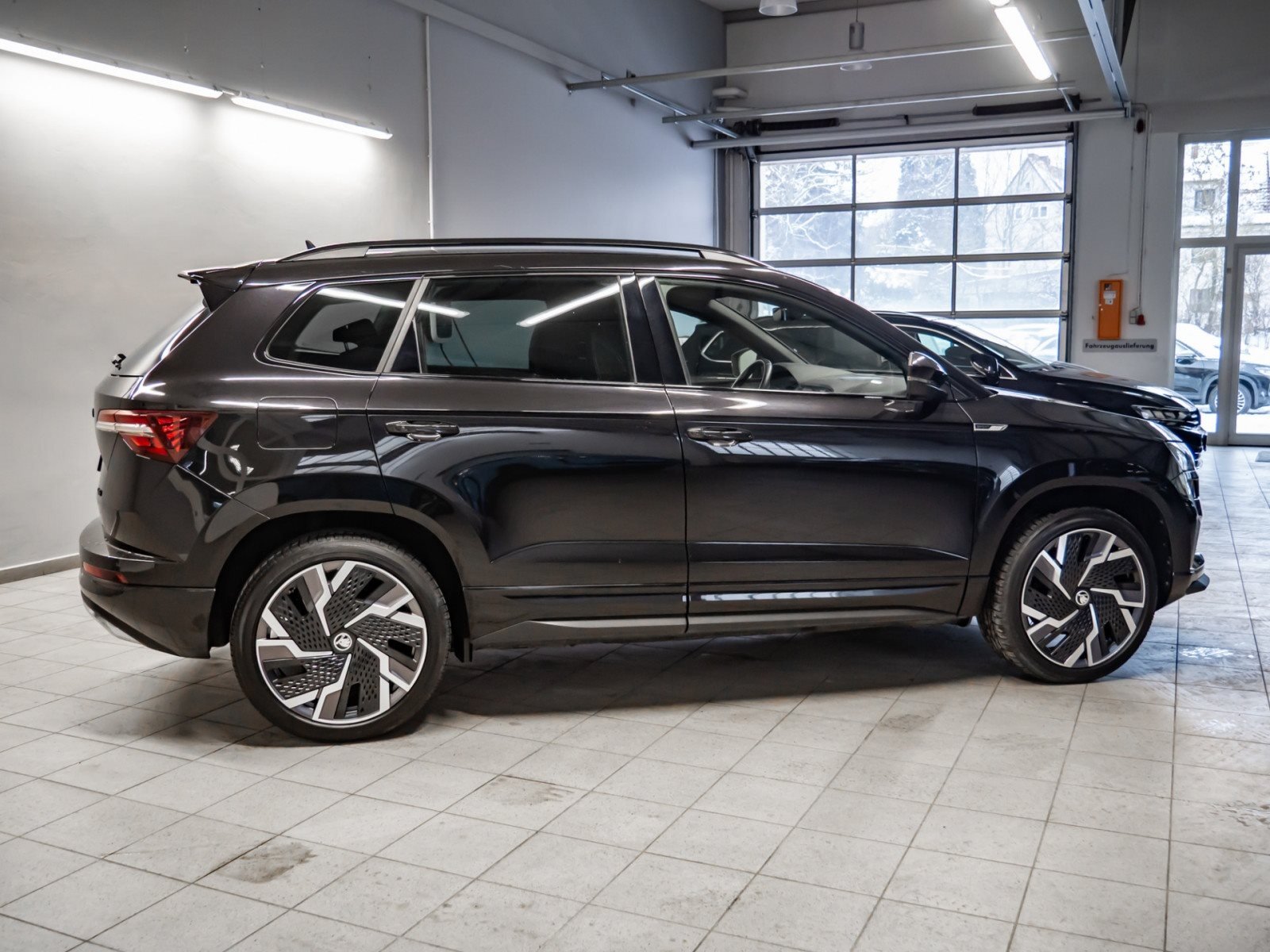 Karoq SPORTLINE TDI DSG 4x4+ALU 19+DCC+NAVI+LED-MATRIX+SMART LINK+KLIMA