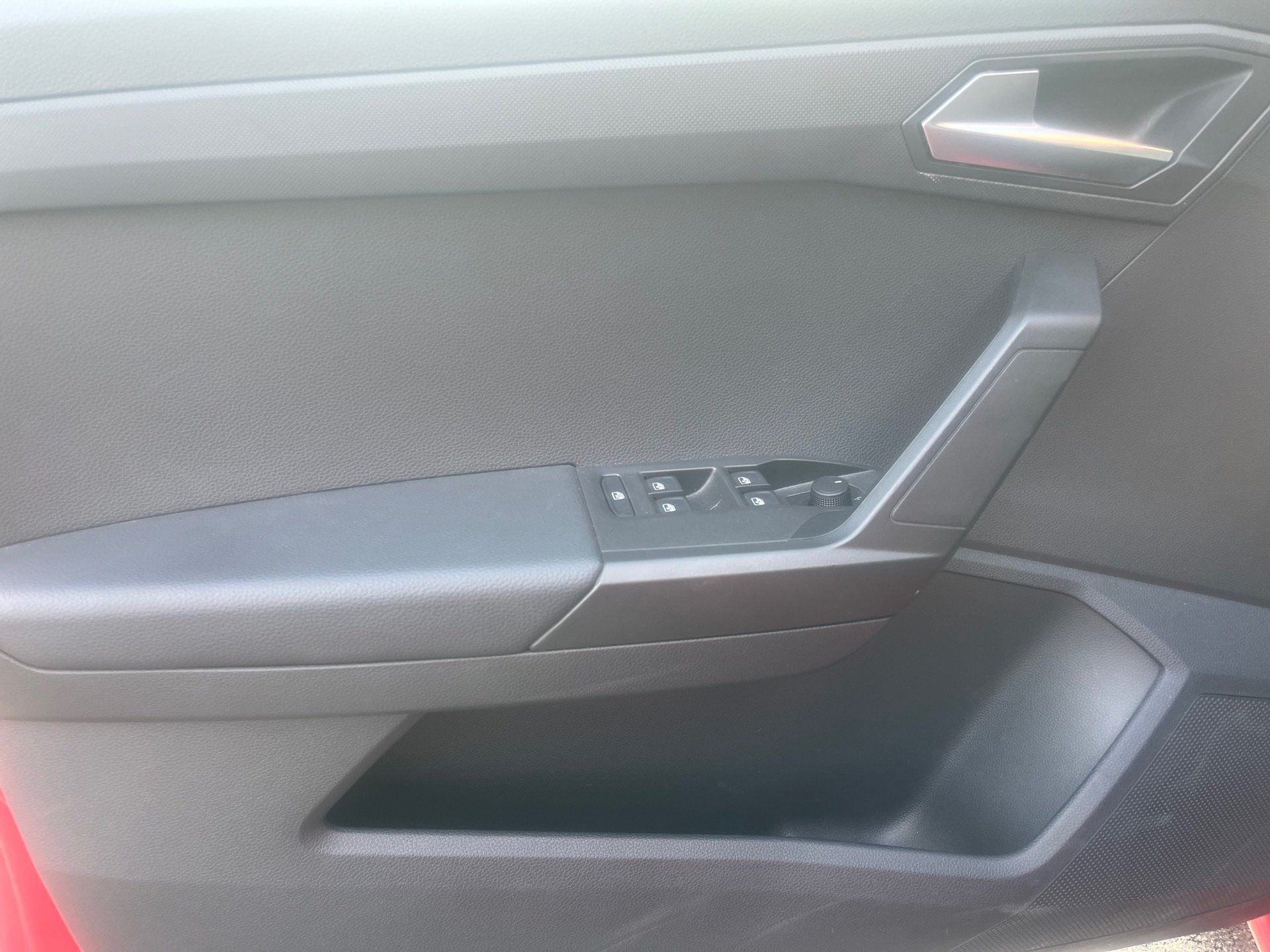Ibiza STYLE TSI+ALU 15+LED+SITZHEIZUNG+MIRROR LINK+SPURHALTEASSISTENT+KOMFORT
