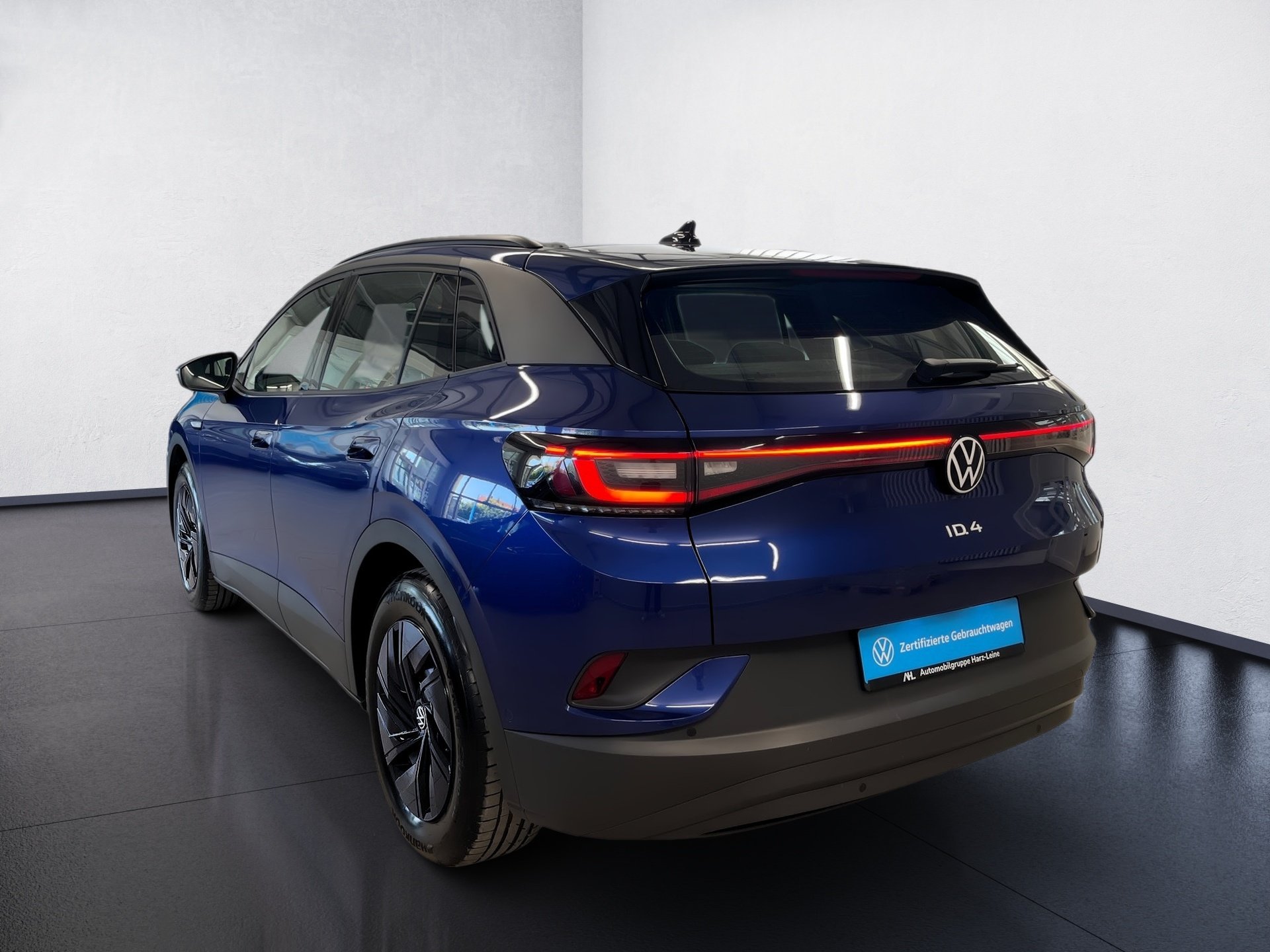 ID.4 PURE+RÜCKFAHRKAMERA+KEYLESS+NAVI PRO+PARK ASSIST+ACC+LED+APP CONNECT+KLIMA
