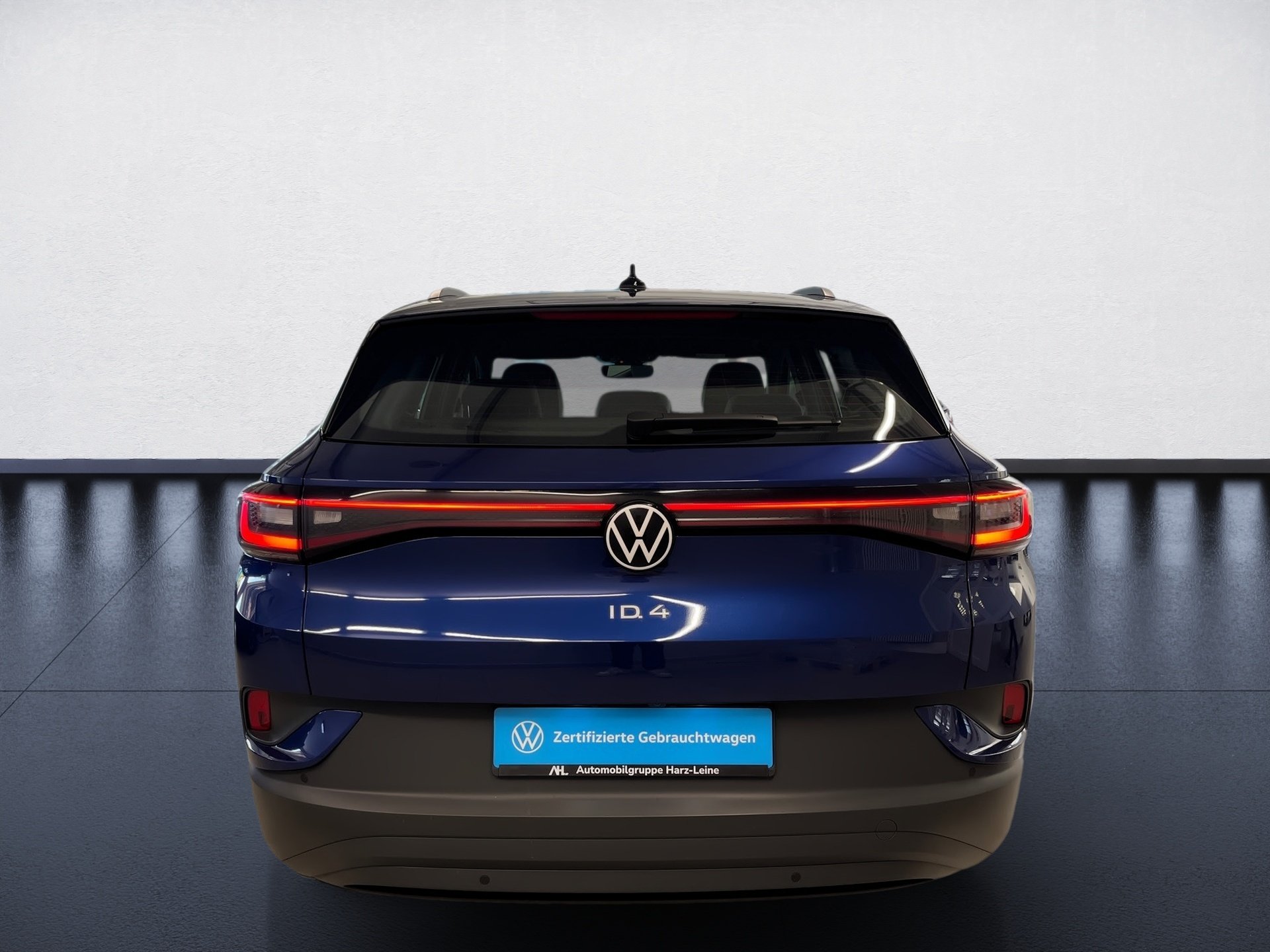 ID.4 PURE+RÜCKFAHRKAMERA+KEYLESS+NAVI PRO+PARK ASSIST+ACC+LED+APP CONNECT+KLIMA