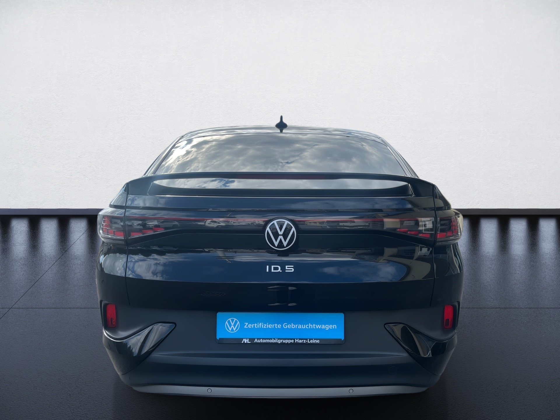 ID.5 PRO+ALU 19+RÜCKFAHRKAMERA+AHK+LED-MATRIX+PARKASSISTEN+ACC+APP CONNECT