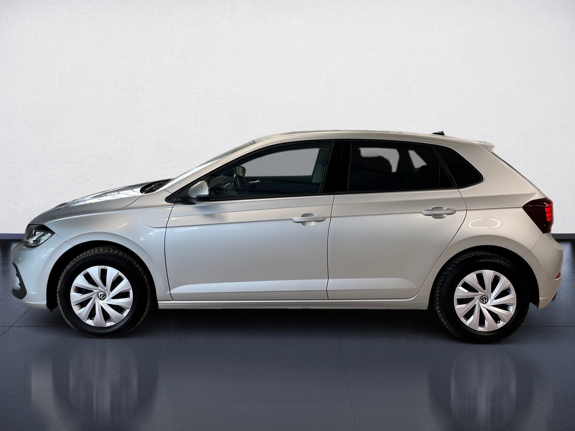 Polo LIFE TSI+NAVI+LED+EINPARKHILFE+KLIMA+APP CONNECT+SITZHEIZUNG+NOTBREMSASSIS