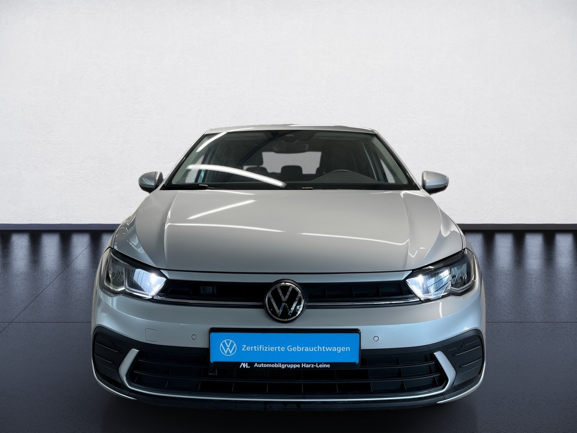 Polo LIFE TSI+NAVI+LED+EINPARKHILFE+KLIMA+APP CONNECT+SITZHEIZUNG+NOTBREMSASSIS