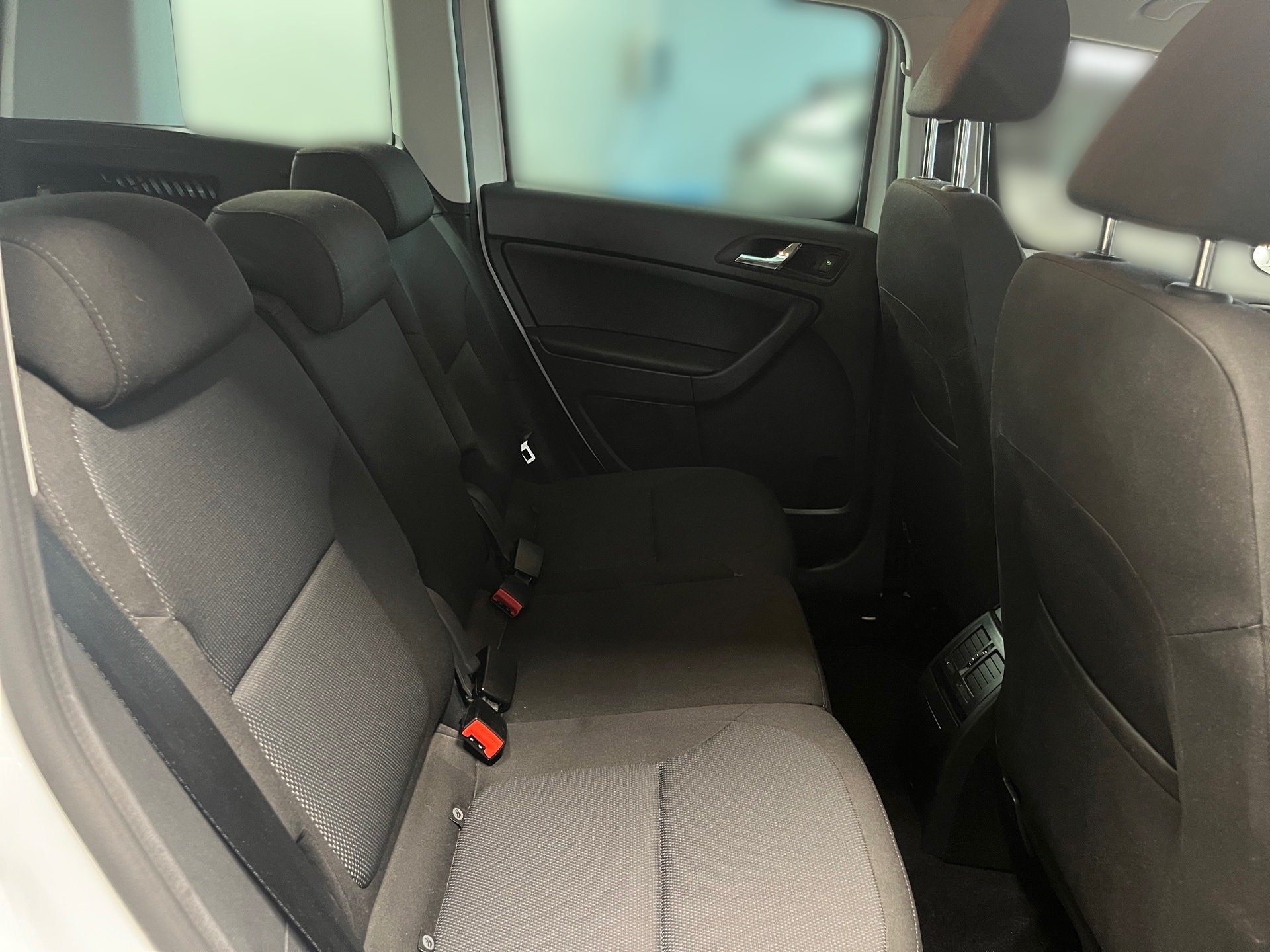 Yeti AMBITION TSI DSG+NAVI+ALU 16+RÜCKFAHRKAMERA+SMART LINK+KLIMA+TEMPOMAT