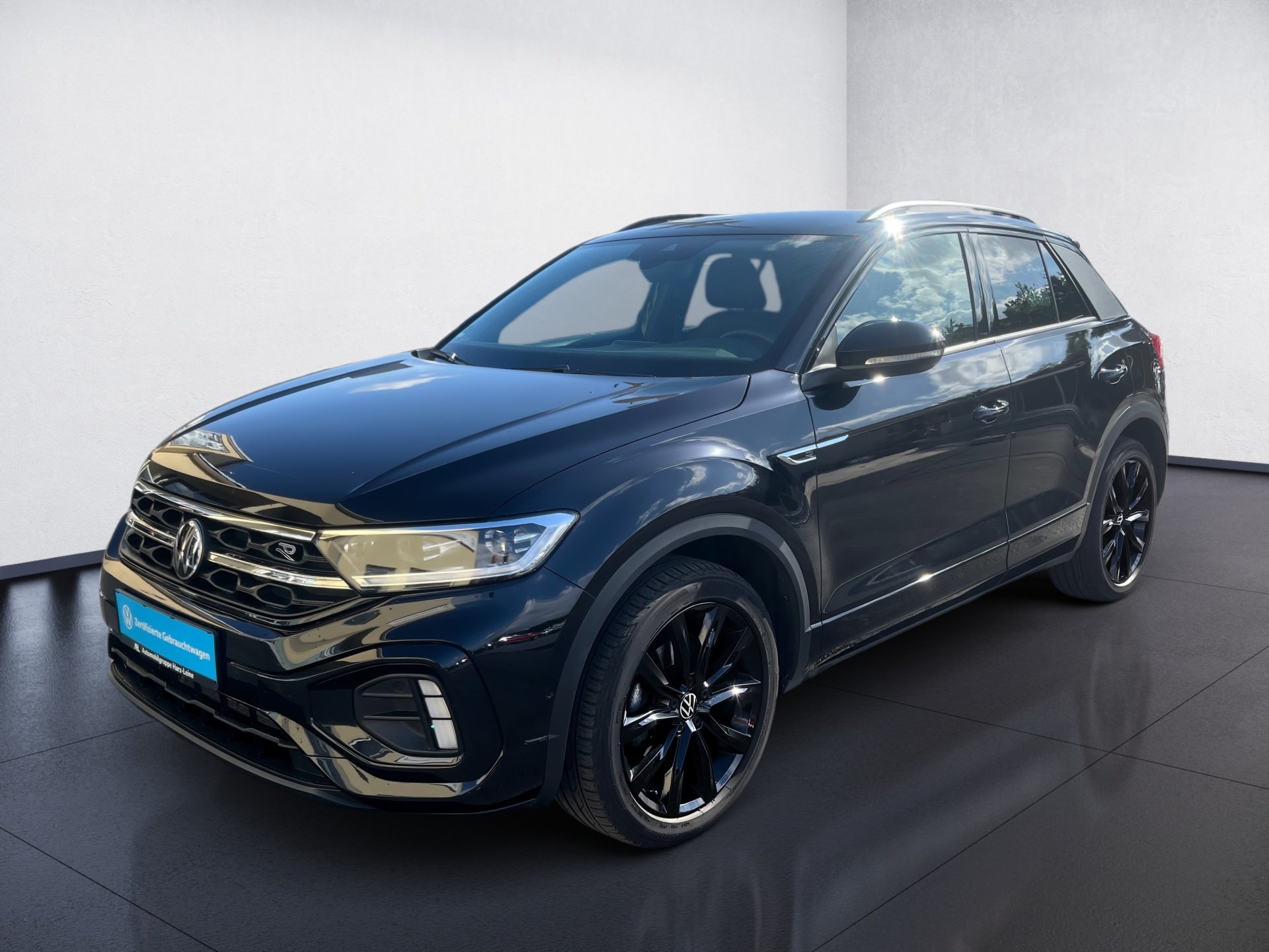 T-Roc R-LINE TSI DSG+ACC+PARK ASSIST+LED-PLUS+APP CONNECT+SPORTSITZE+SPRACHBEDIE