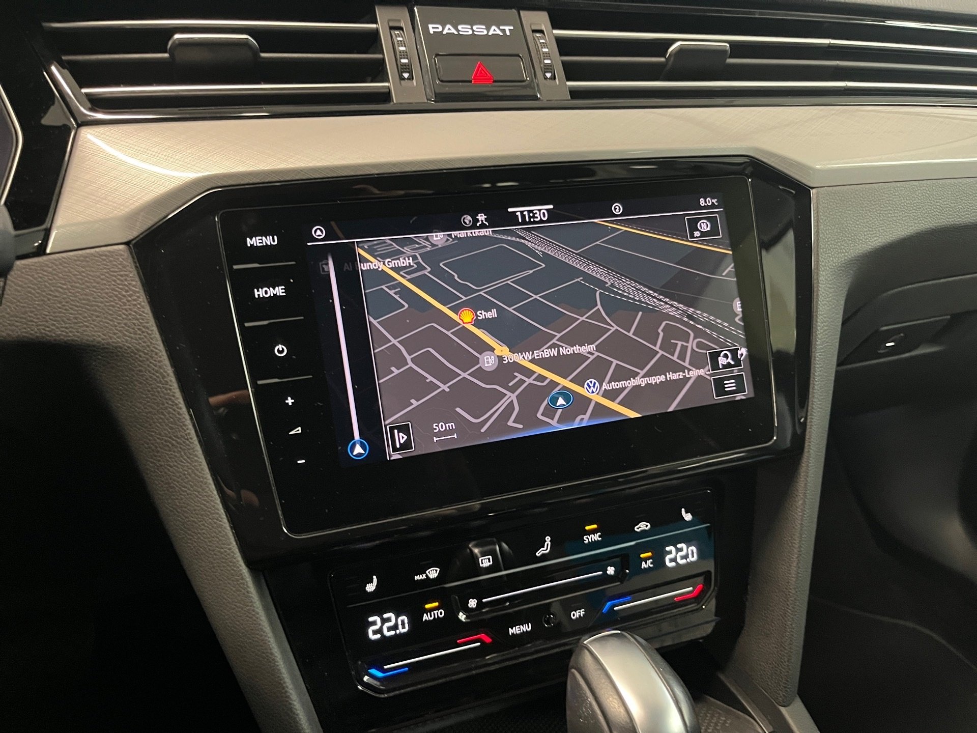 Passat Variant BUSINESS TDI DSG+ALU 17+NAVI PRO+TRAVEL ASSIST+LED-MATRIX+ACC+KLIMA+APP