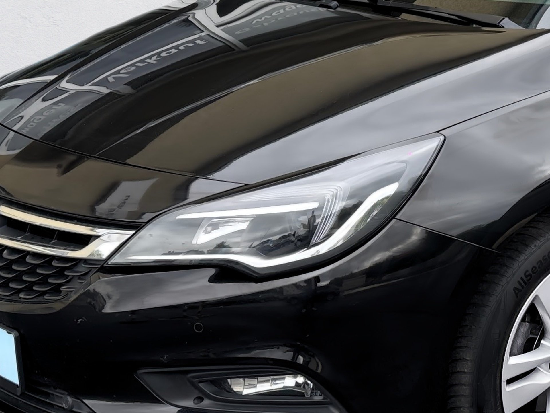 Astra Sports Tourer 120 JAHRE EDITION+ALU 16+NAVI+RÜCKFAHRKAMERA+SITZHEIZUNG+TEMPOMAT+KLIMA