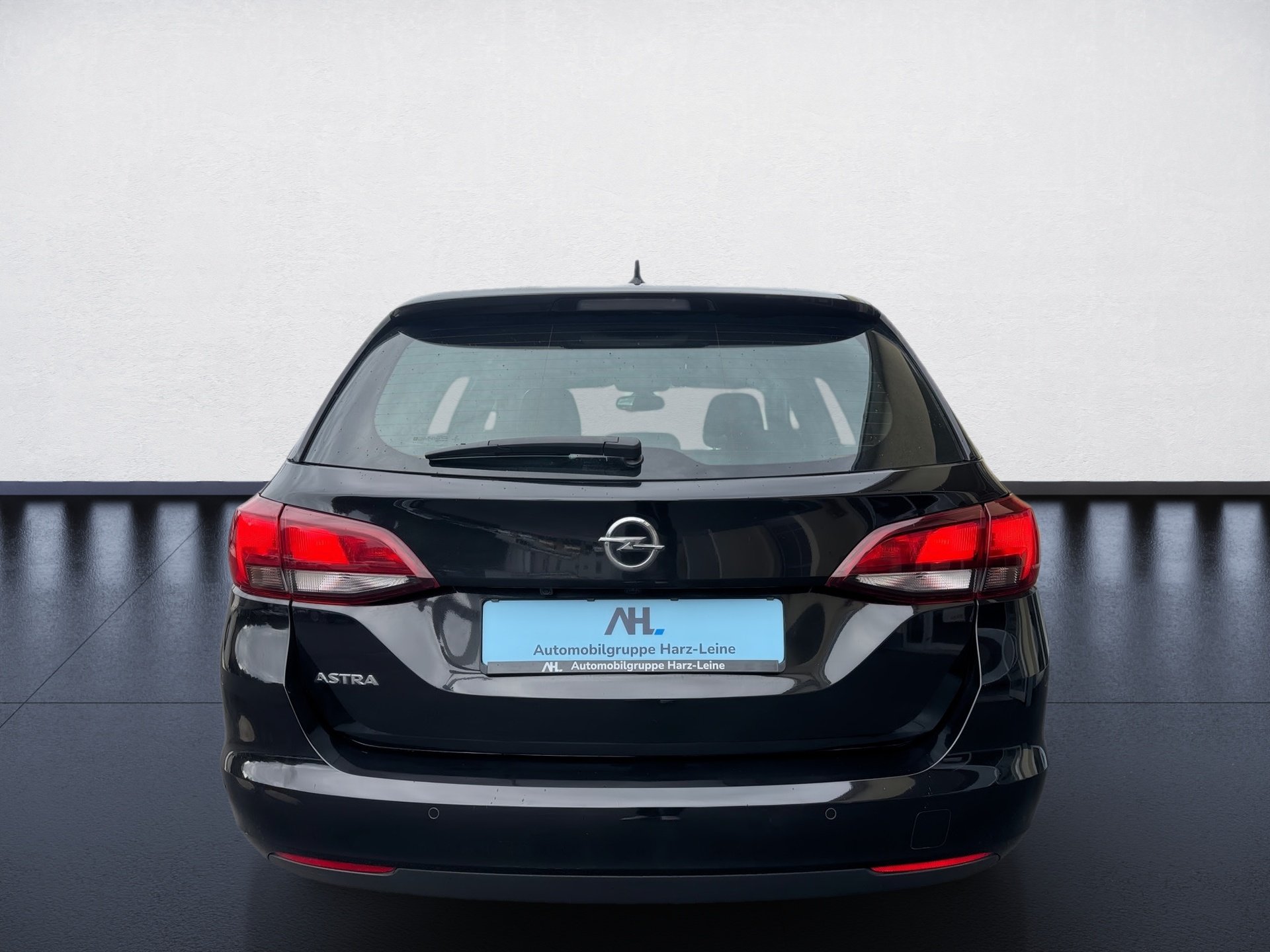 Astra Sports Tourer 120 JAHRE EDITION+ALU 16+NAVI+RÜCKFAHRKAMERA+SITZHEIZUNG+TEMPOMAT+KLIMA