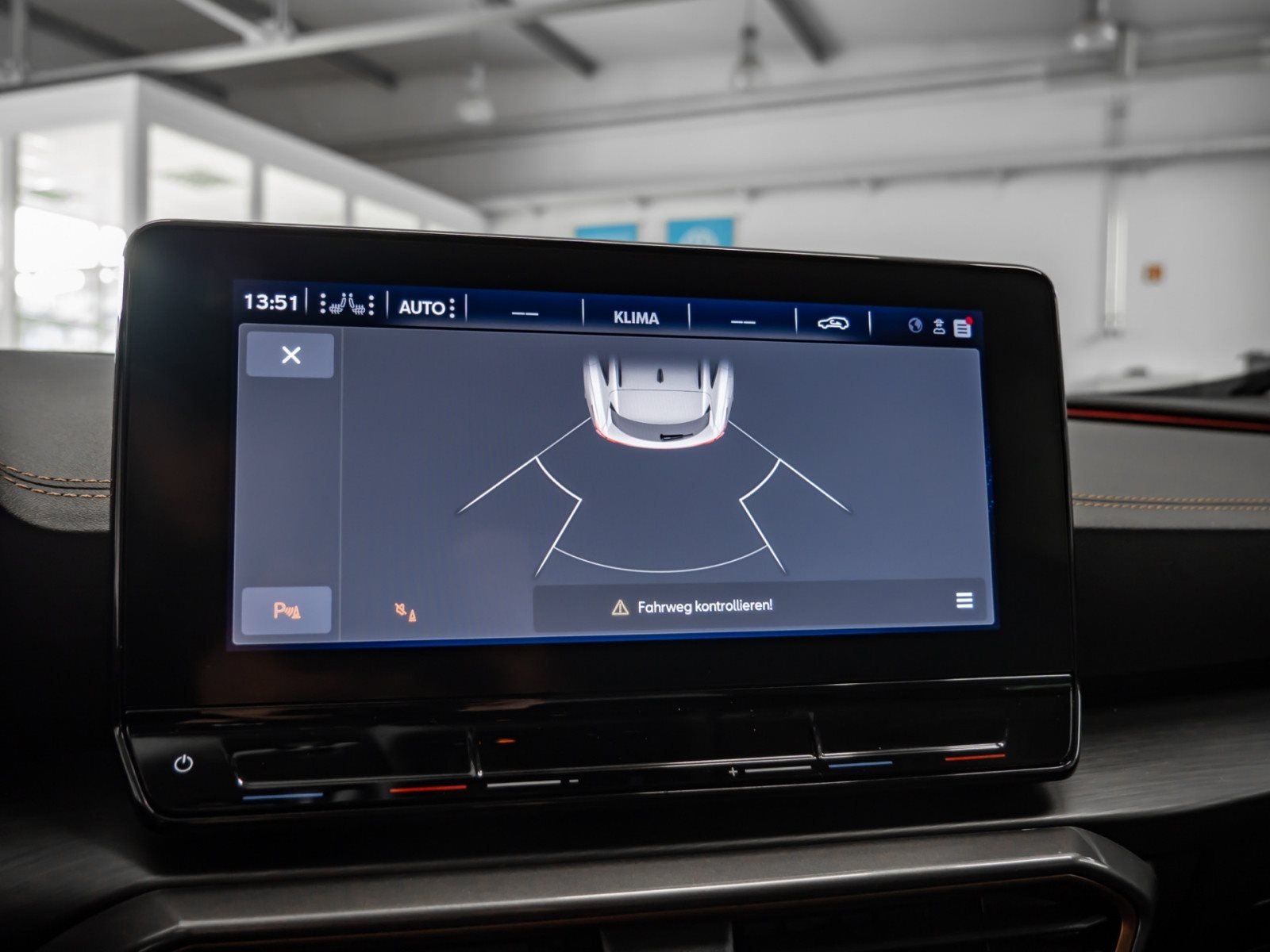 Formentor TSI DSG+ALU 18+KEYLESS+LED+NAVI+ACC+FULL LINK+KLIMA+SIDE ASSIST+ELK HECK