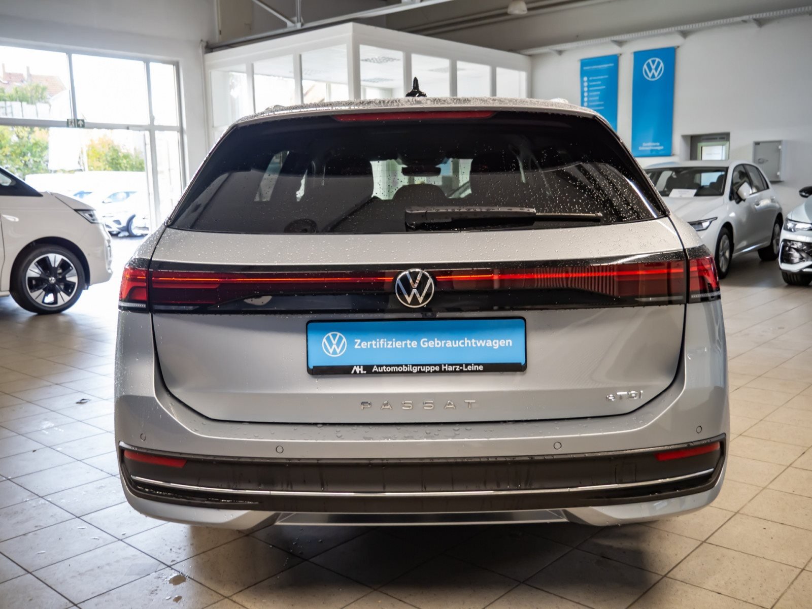 Passat Variant BUSINESS eTSI DSG+AHK+ALU 17+360°KAMERA+LED+MASSAGE+APP+ACC+KLIMA+NAVI